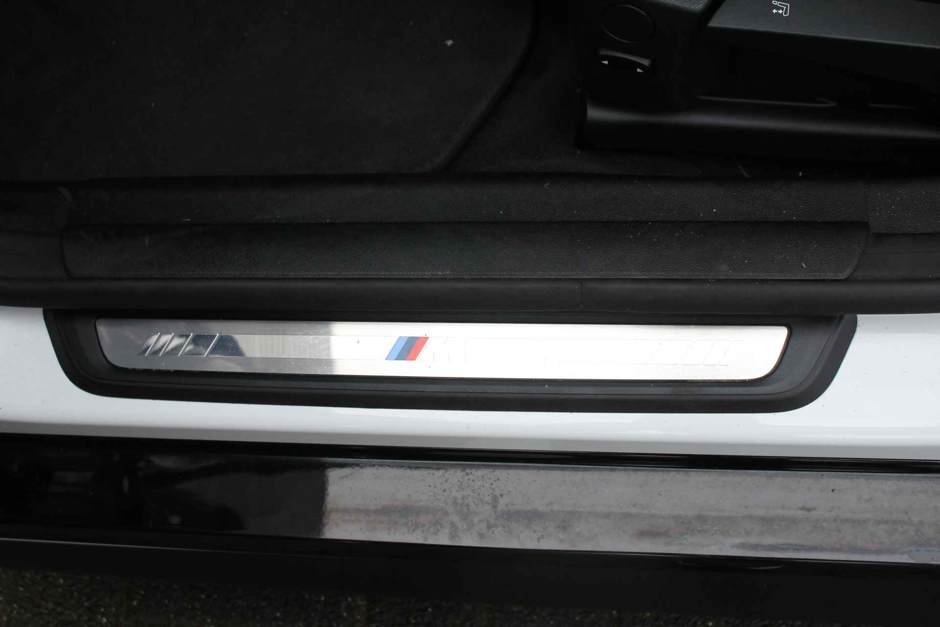 BMW 4 Serie Gran Coupé 420i 184pk Business Edition Plus Automaat NL-Auto NAP Clima Cruise Navi Camera Schuif-kanteldak 17"LMV Leder El. Klep - 22/36