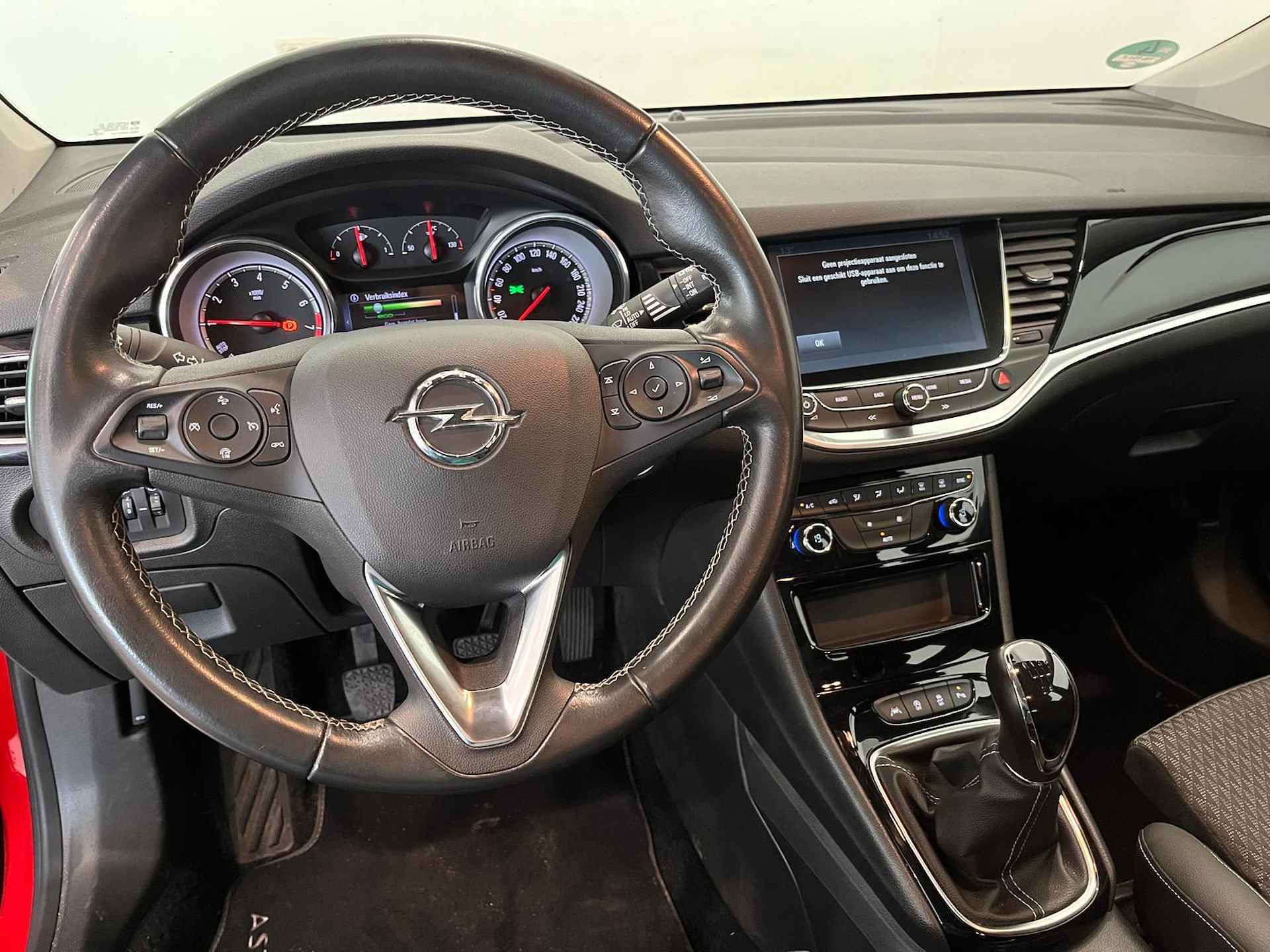 Opel Astra Sports Tourer 1.0 Turbo Business Executive CLIMA | CRUISE | NAVI | PDC | ELECTRISCHE ACHTERKLEP | ALL SEASON BANDEN - 33/39