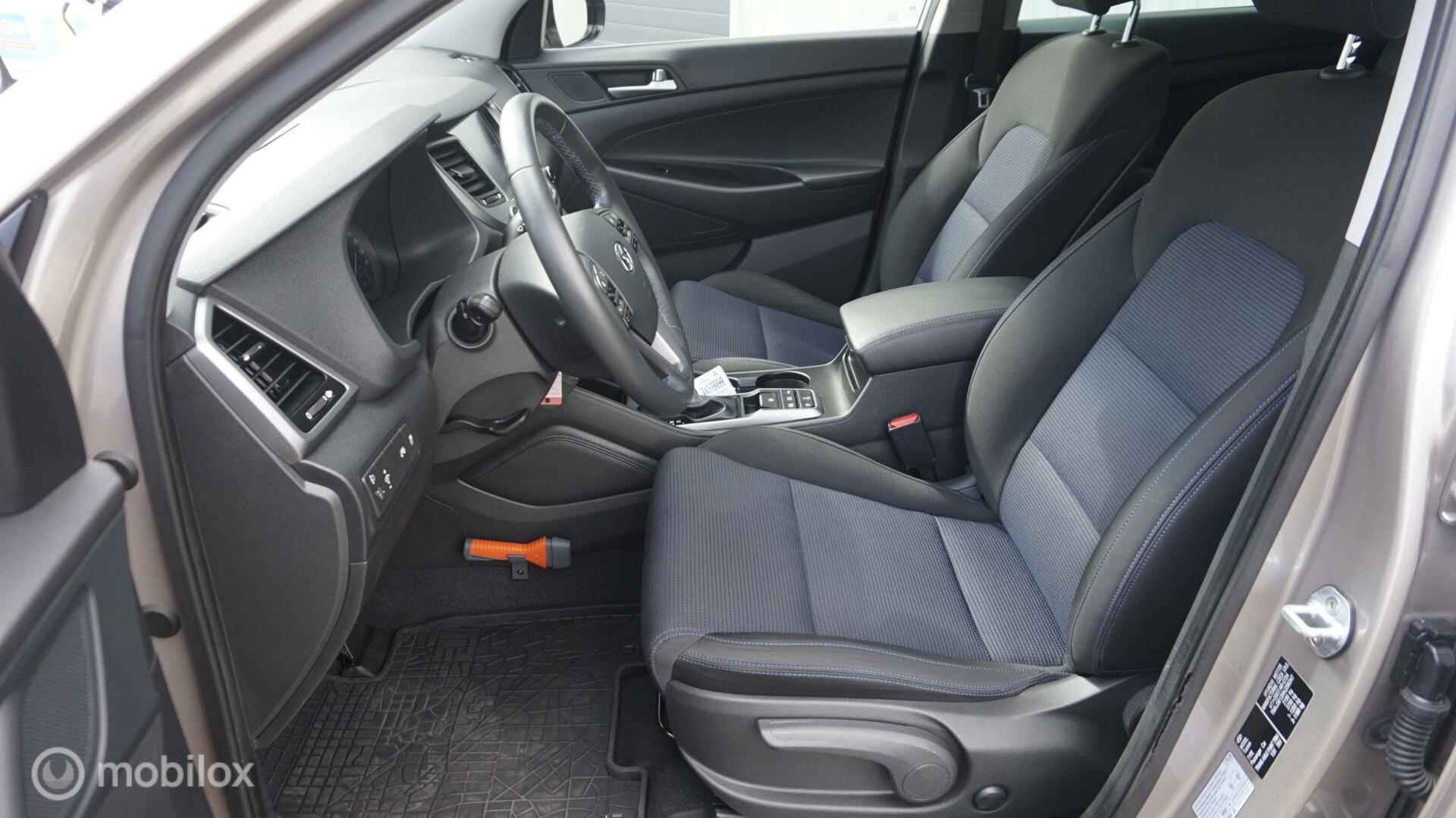Hyundai Tucson 1.6 T-GDi 177pk Comfort DCT Automaat  4WD Orgineel NLse Auto van 1e eigenaar | 100% Dealeronderhouden - 11/37