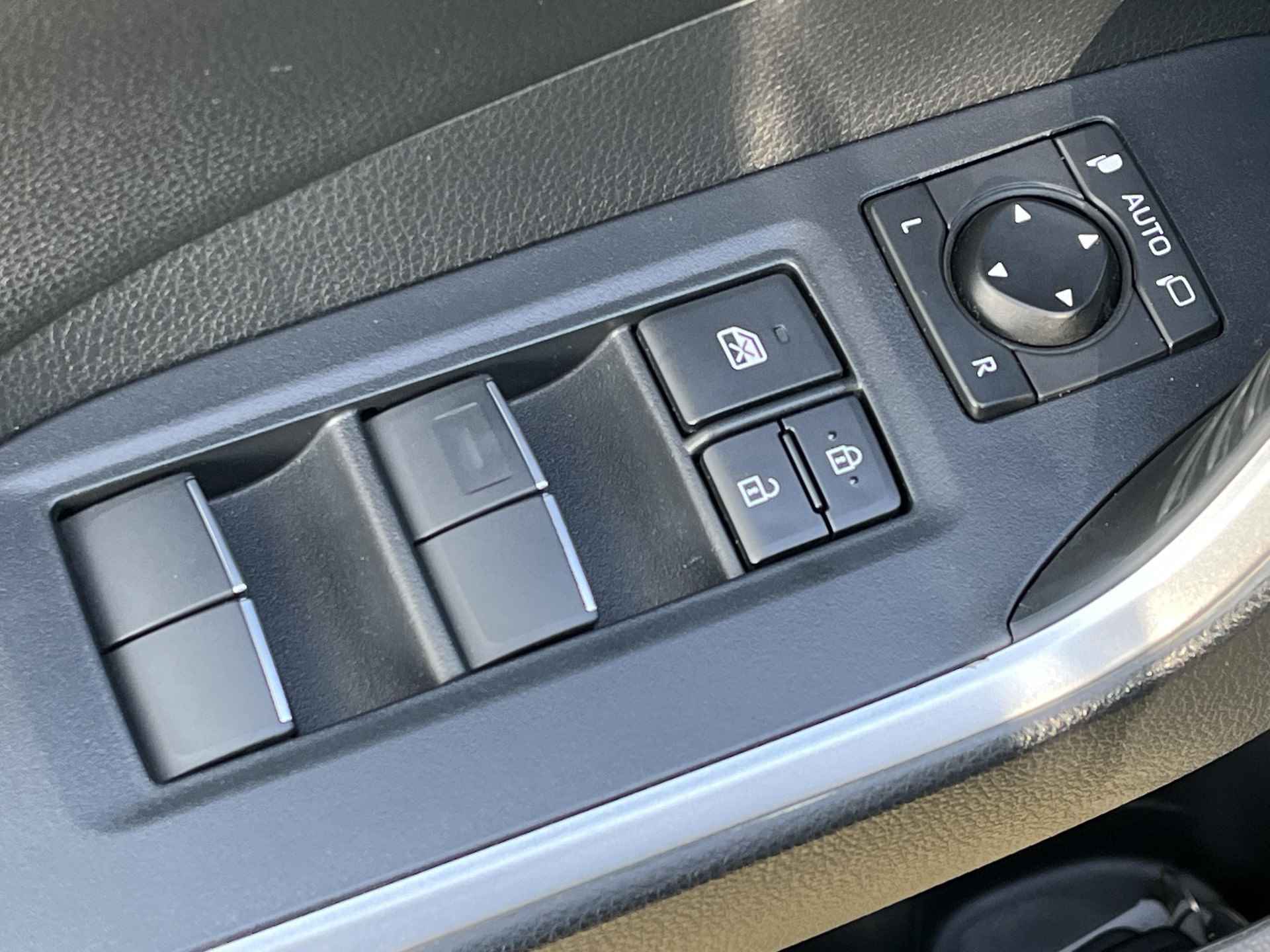 Toyota RAV4 2.5 Hybrid Style | Trekhaak | Navigatie | Carplay | Dode hoek waarschuwing | - 20/24