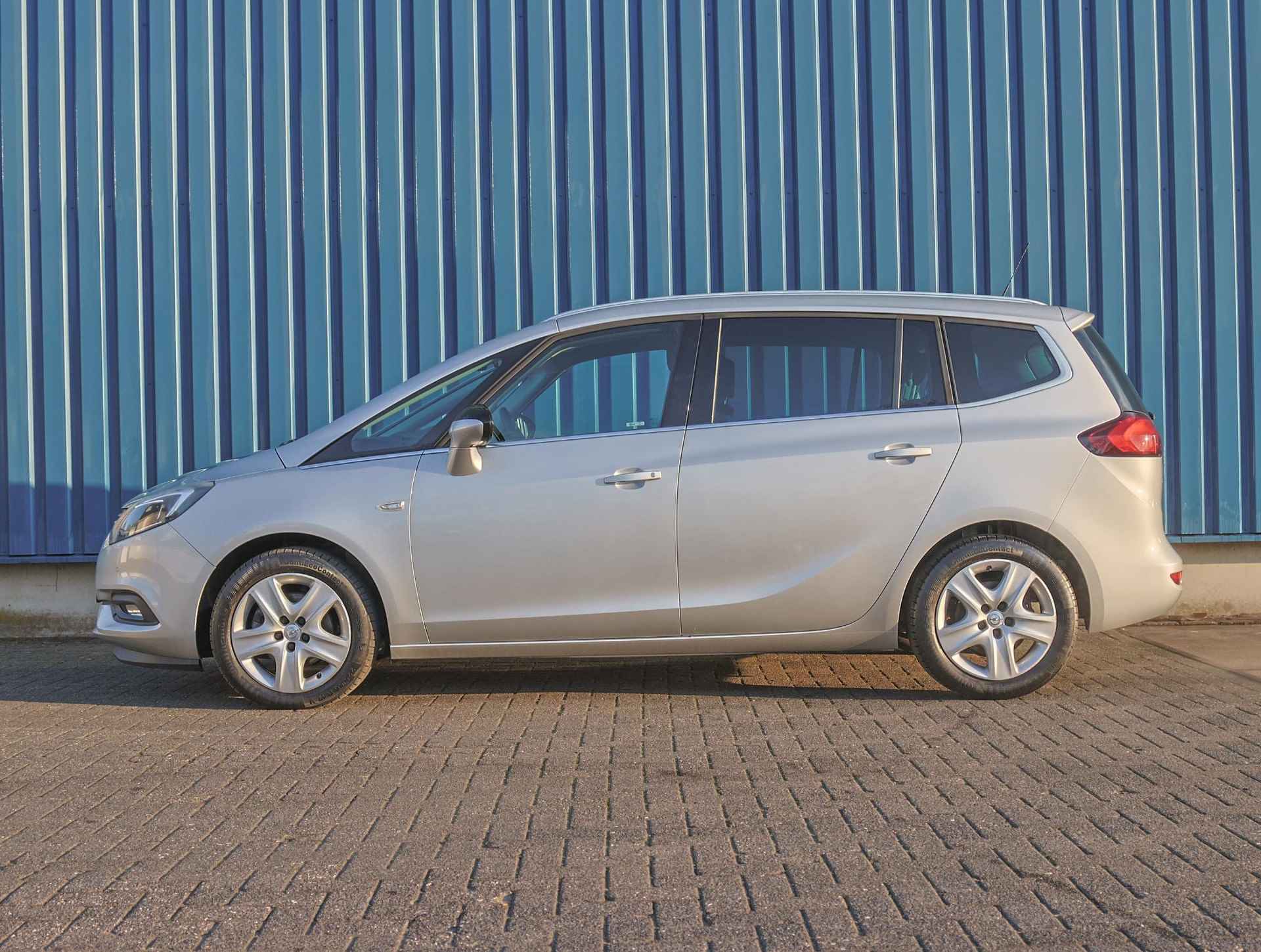 Opel Zafira 135pk CDTI Edition ( 1ste eigenaar | 7 persoons | Camera | AGR stoelen | Navigatie ) - 3/42