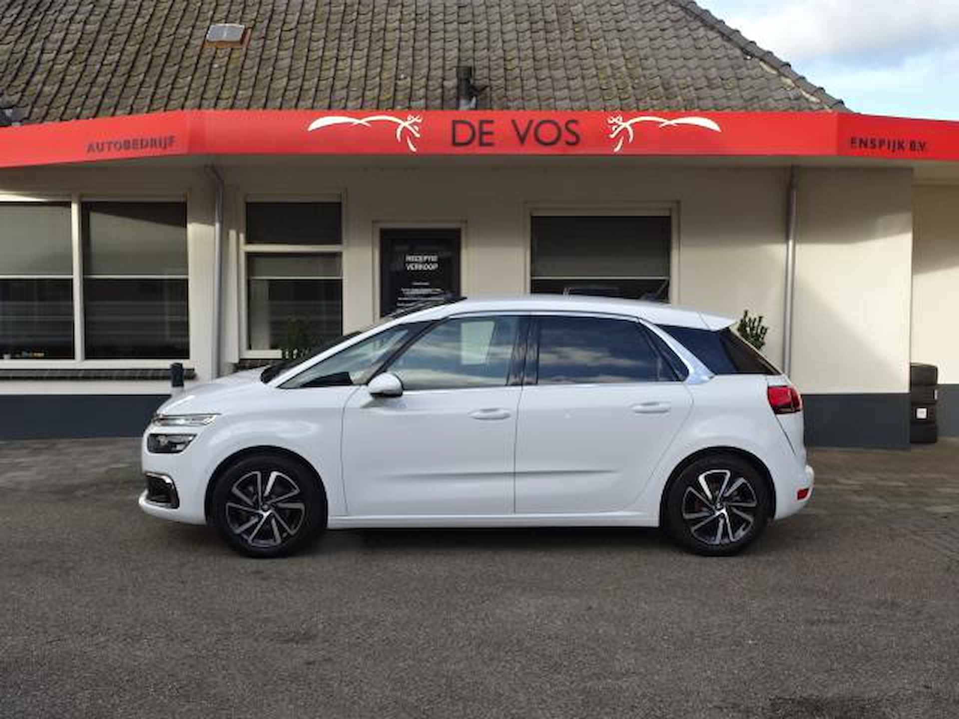 Citroen C4 SpaceTourer 1.2 PureTech Business - 2/28