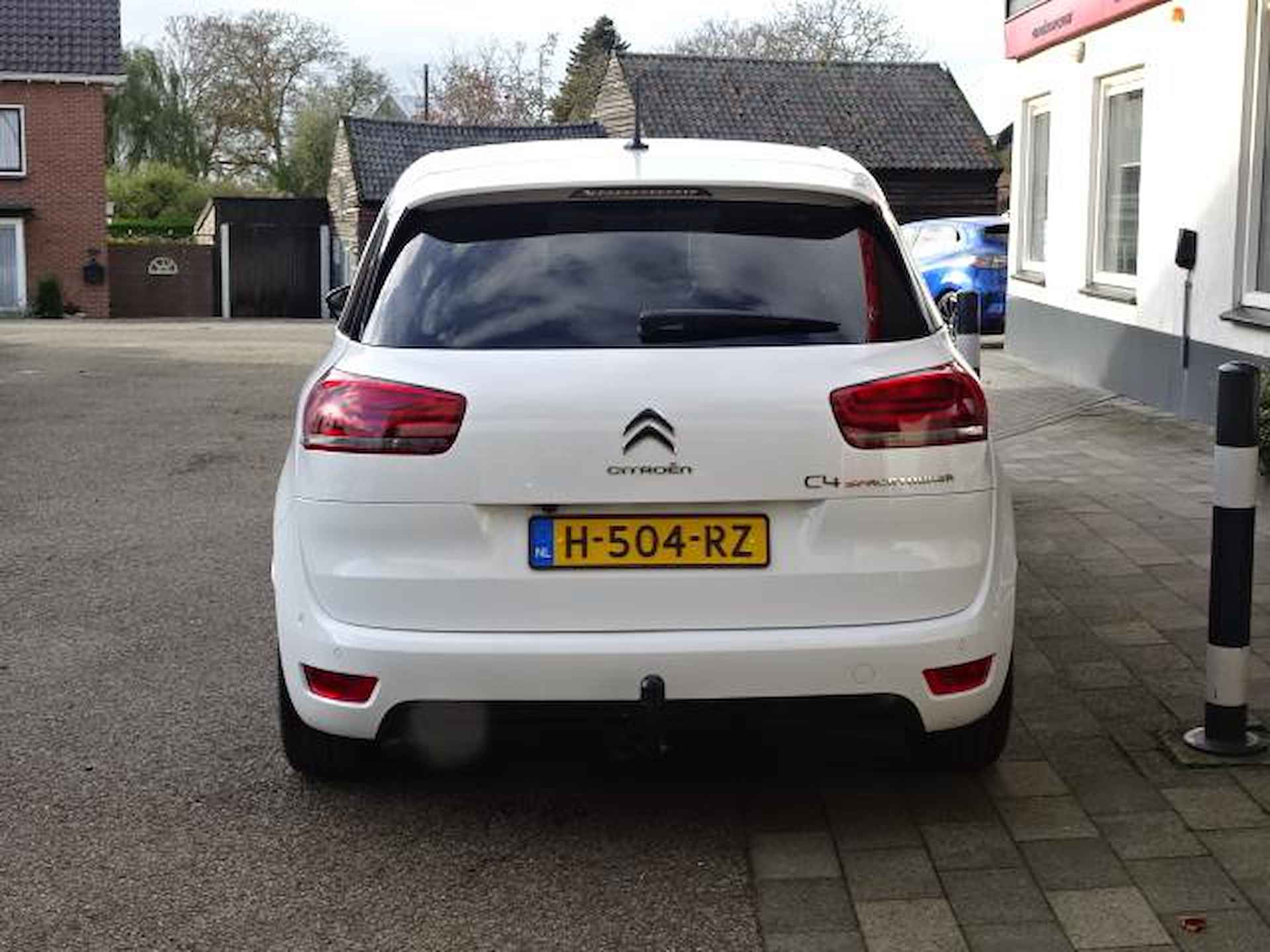 Citroen C4 SpaceTourer 1.2 PureTech Business - 4/28