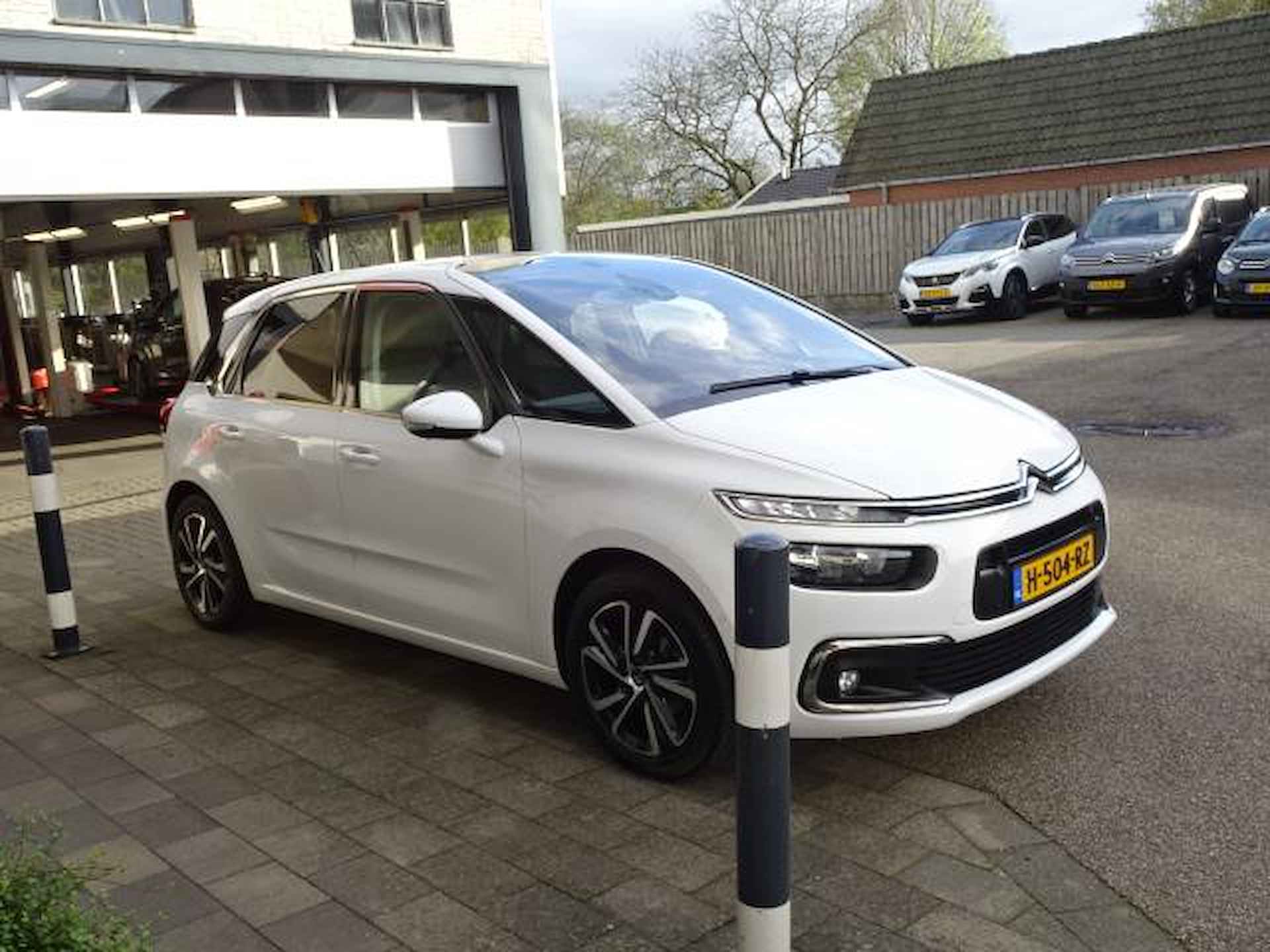 Citroen C4 SpaceTourer 1.2 PureTech Business - 7/28