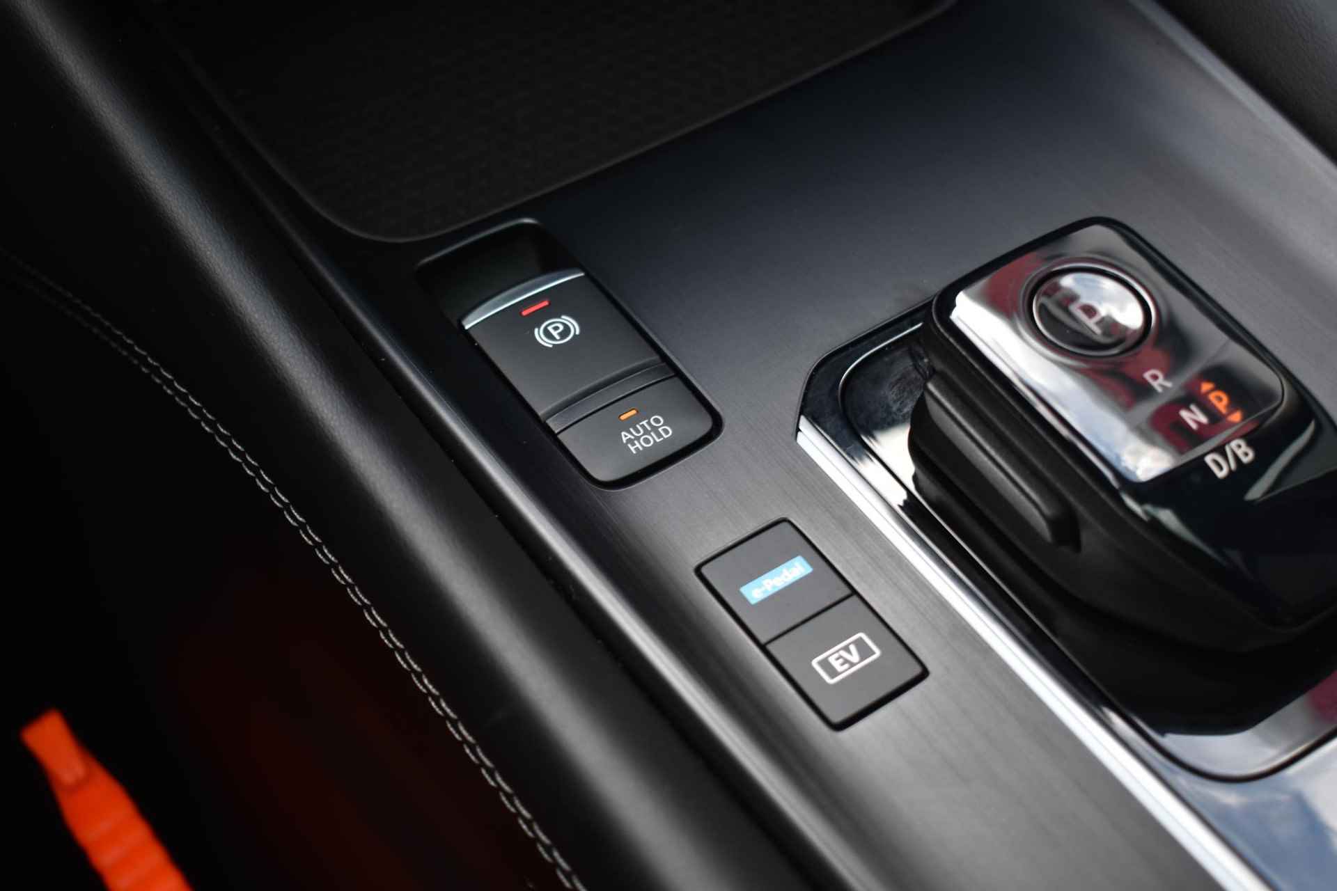 Nissan Qashqai 1.5 e-Power N-Connecta 190pk | Automaat | Navigatie | Panorama dak | Rondom Camera | Adaptieve Cruise Control - 30/38