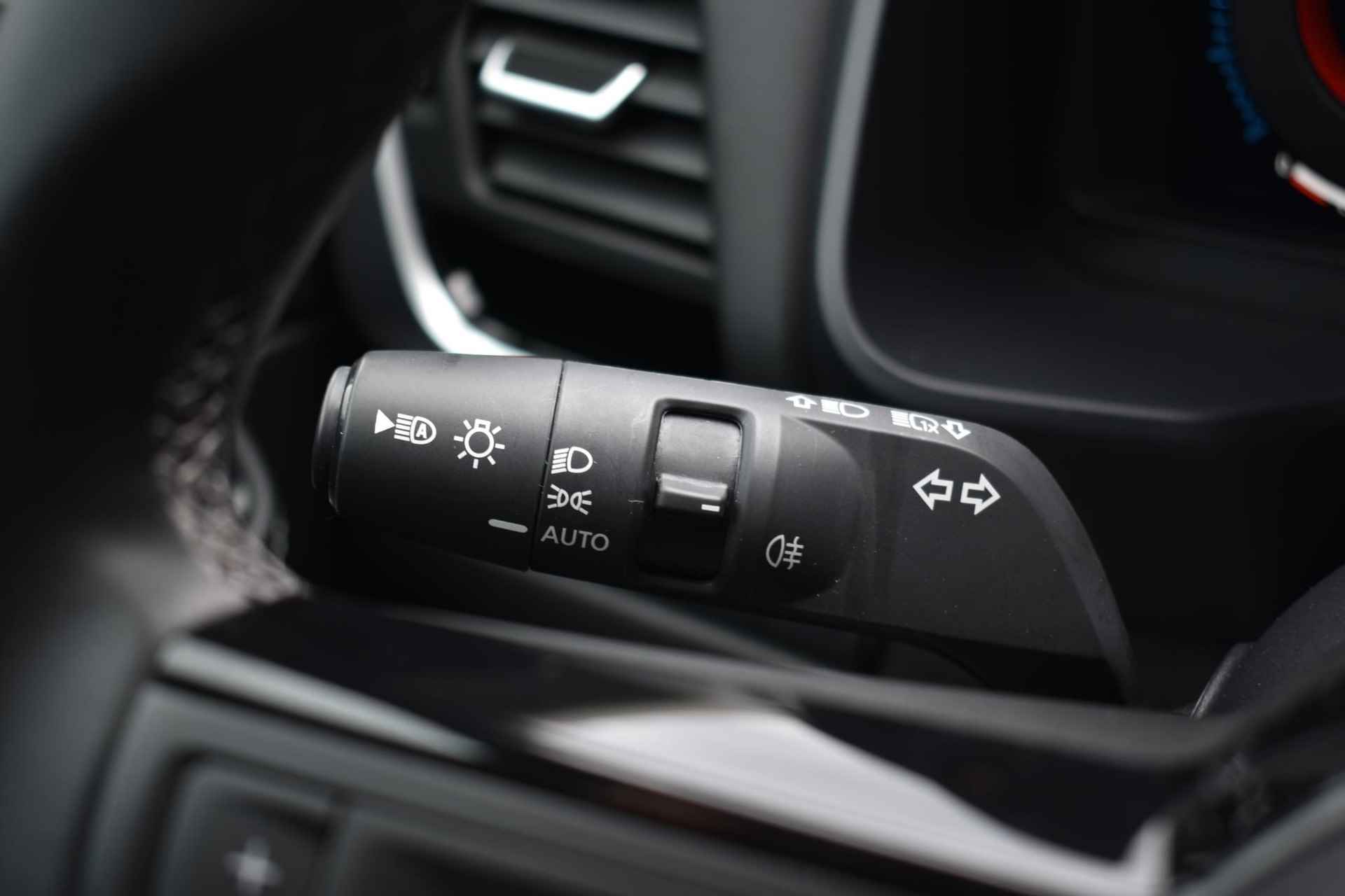 Nissan Qashqai 1.5 e-Power N-Connecta 190pk | Automaat | Navigatie | Panorama dak | Rondom Camera | Adaptieve Cruise Control - 35/38