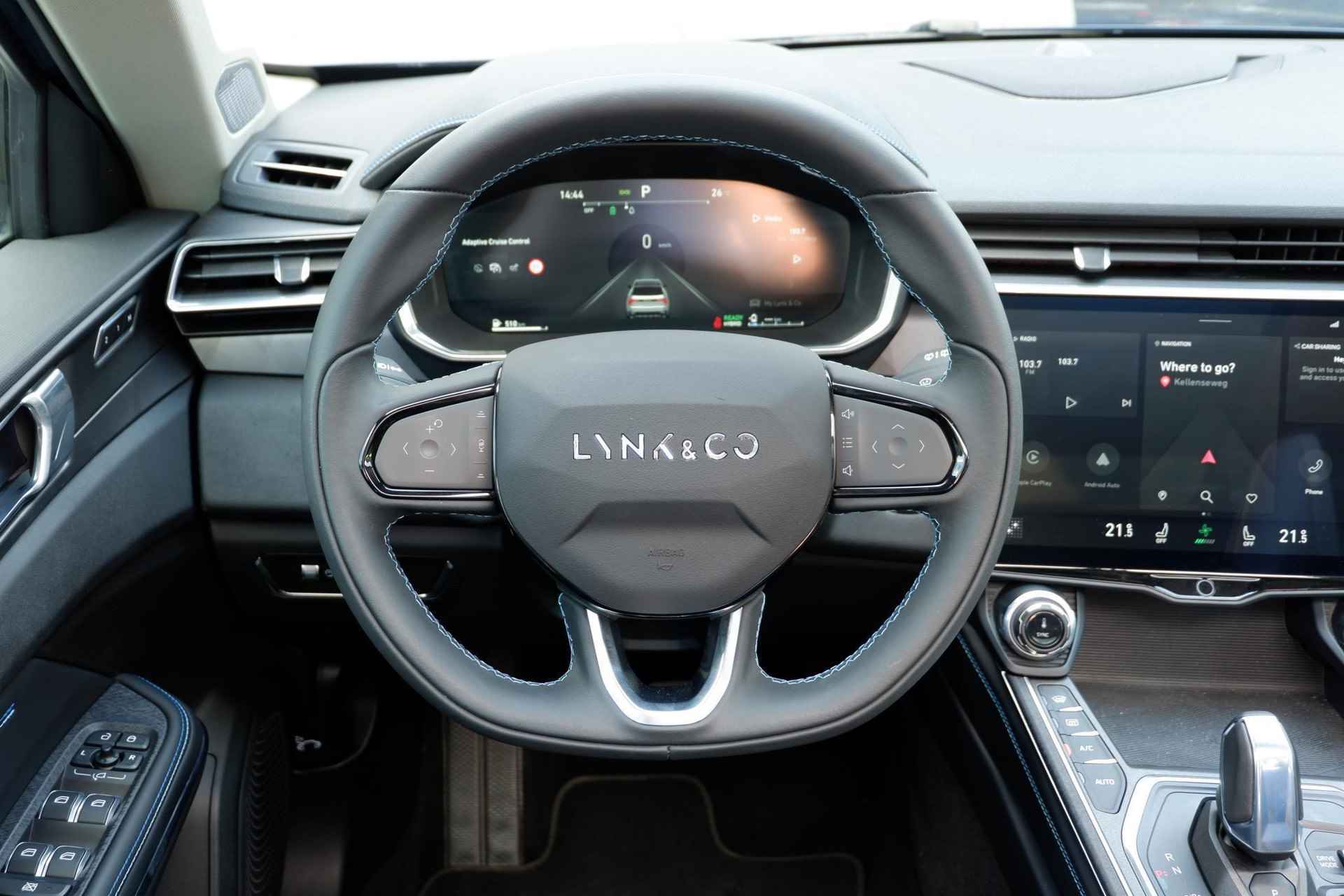 Lynk & Co 01 AUT7 262PK Plug-in Hybrid, Panoramisch Schuif-/Kanteldak, Infinity Premium Geluidssysteem, Parkeersensoren Voor + Achter, Achteruitrijcamera, Elektrisch Verstelbare Bestuurdersstoel Met Geheugen, Adaptieve Cruise Control, Highway Assist, Verwarmbare Voorstoelen, Apple CarPlay, Android Auto - 13/32