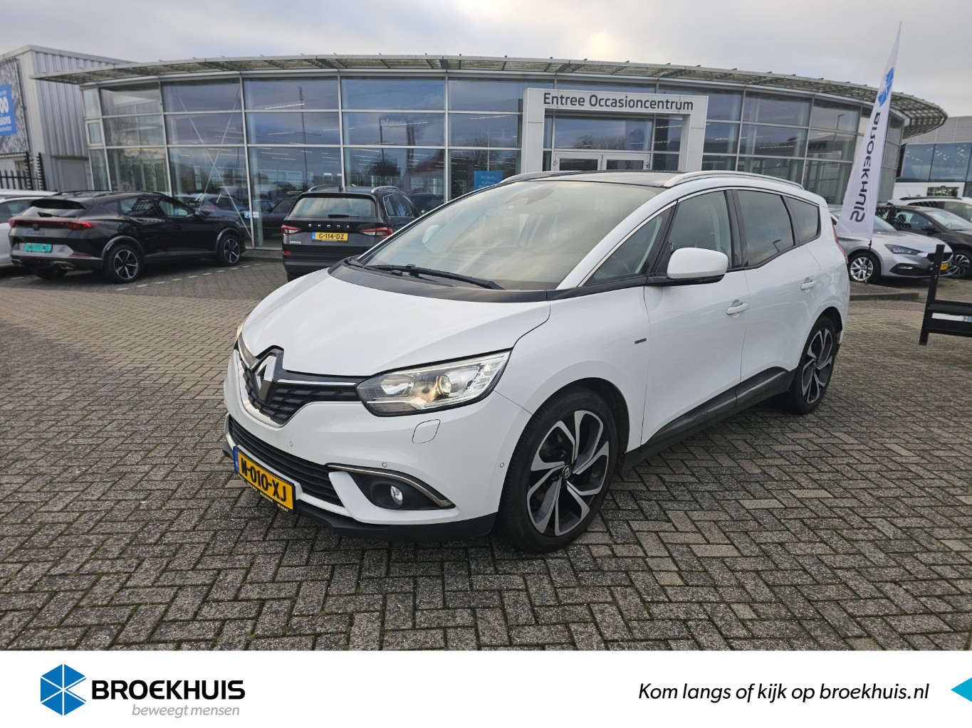 Renault Grand Scénic 1.2 TCe BOSE | PANODAK | AFN. TREKHAAK | LEDER | CAMERA | STOELVERWARMING | DODE HOEK | 20" LMV | PRACHTIGE STAAT! | PARK SENS V