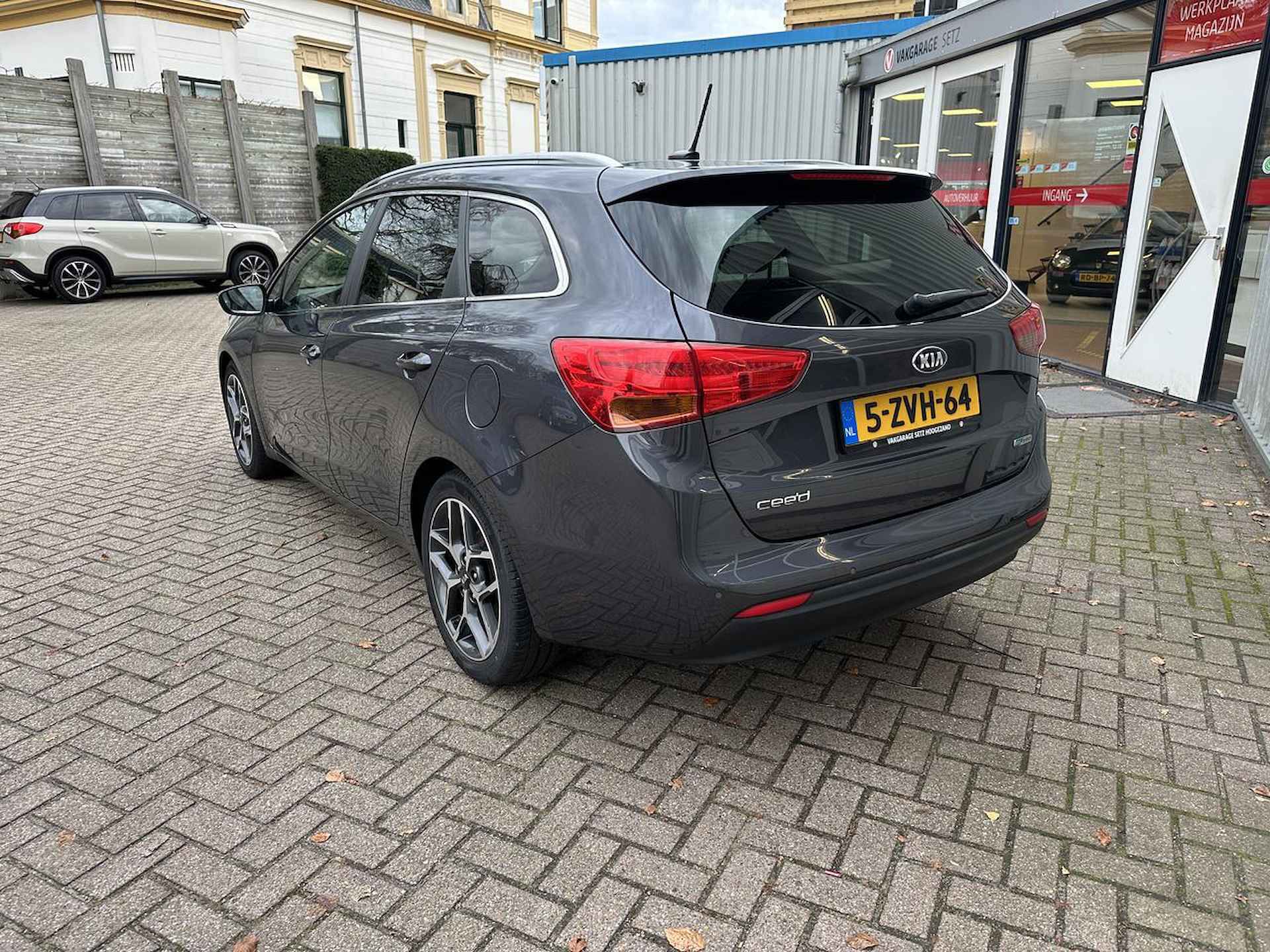 Kia cee'd SPORTSWAGON 1.6 GDI BUSINESSLINE RIJKLAAR!! - 4/28