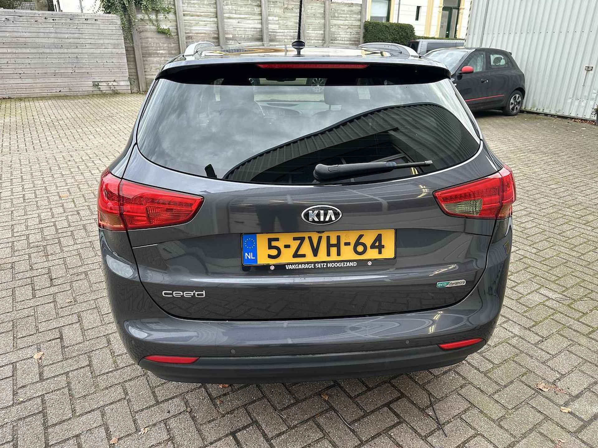 Kia cee'd SPORTSWAGON 1.6 GDI BUSINESSLINE RIJKLAAR!! - 5/28