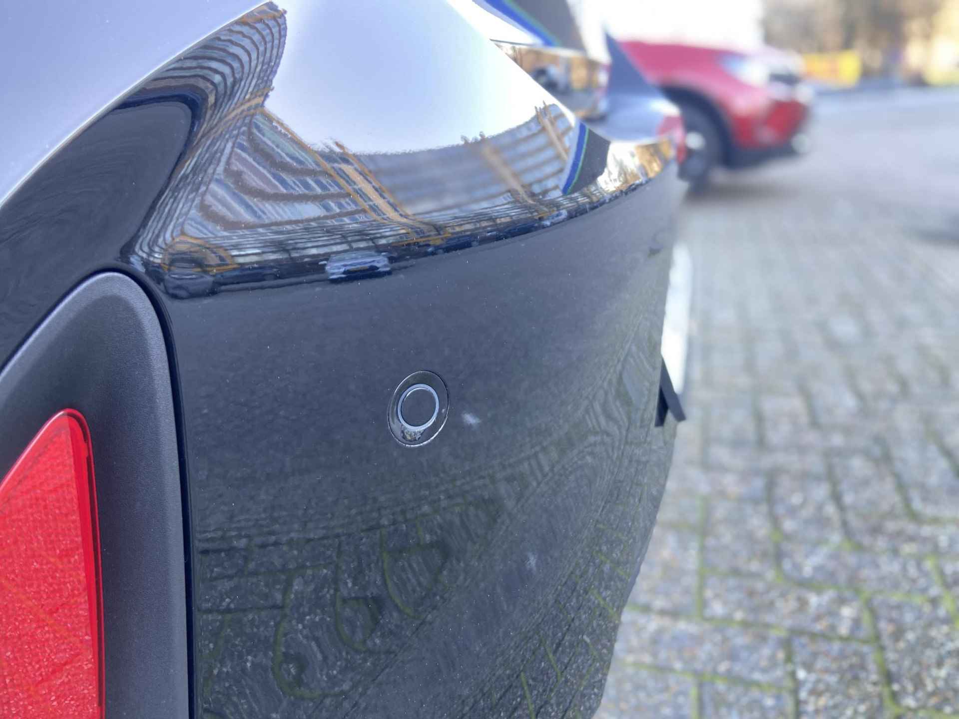 Opel Corsa-e GS EV 50 kWh 136 pk |+€2.000 SUBSIDIE|NAVI PRO 7"|APPLE CARPLAY & ANDROID AUTO|UIT VOORRAAD LEVERBAAR| - 44/52