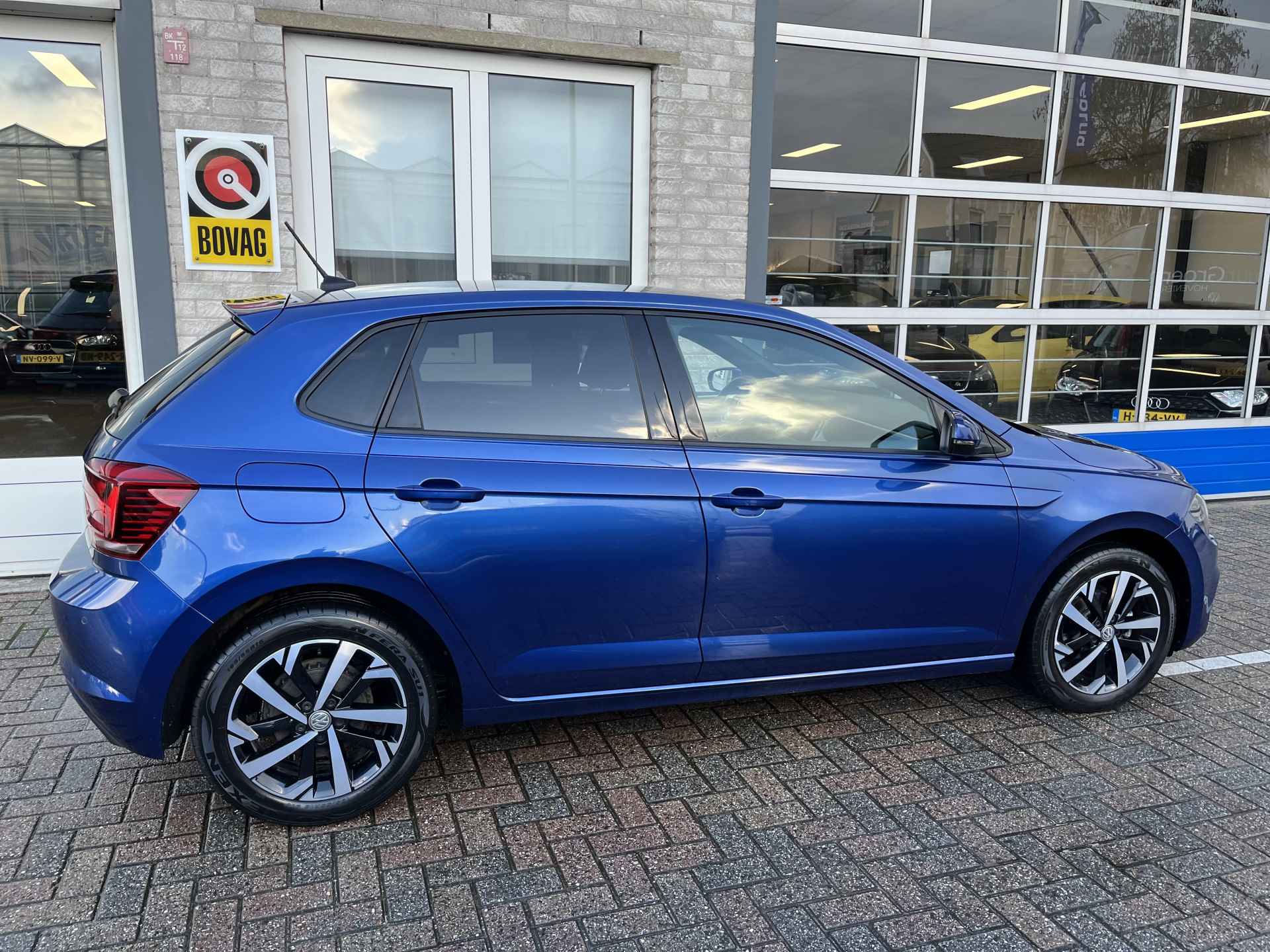 Volkswagen Polo 1.0 TSI Highline / NAVI/ APP-CONNECT/ CLIMA/ ADAPT-CRUISE/ PARKEERSENSOREN V+A/ 16'' LMV - 33/37