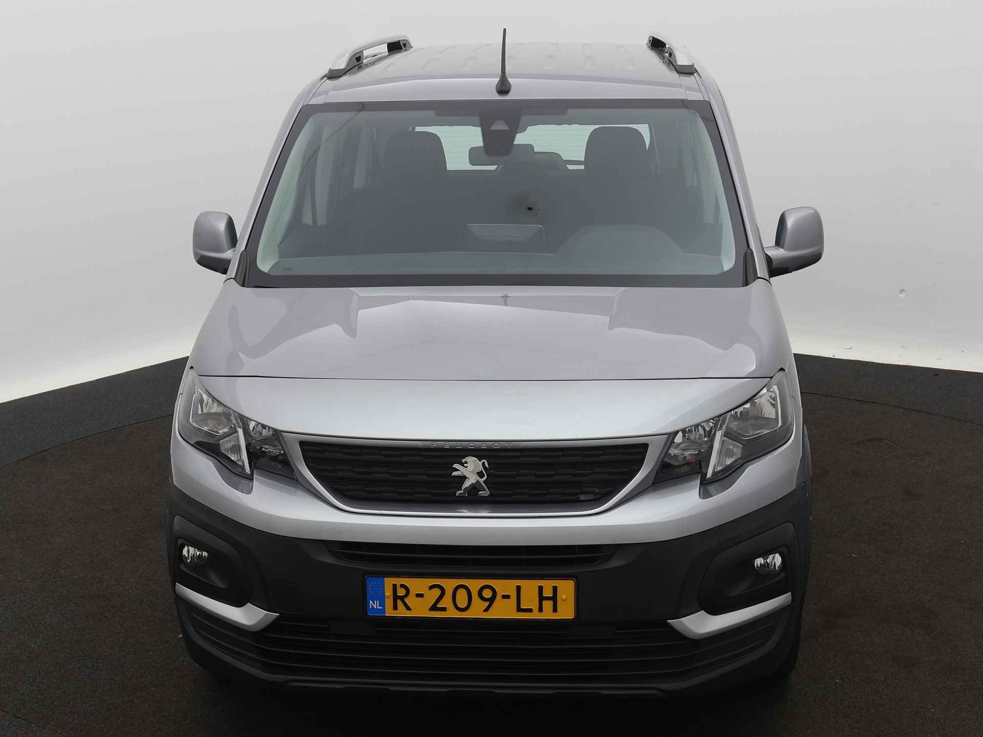 Peugeot Rifter 1.2 Puretech Active Limited - 27/42