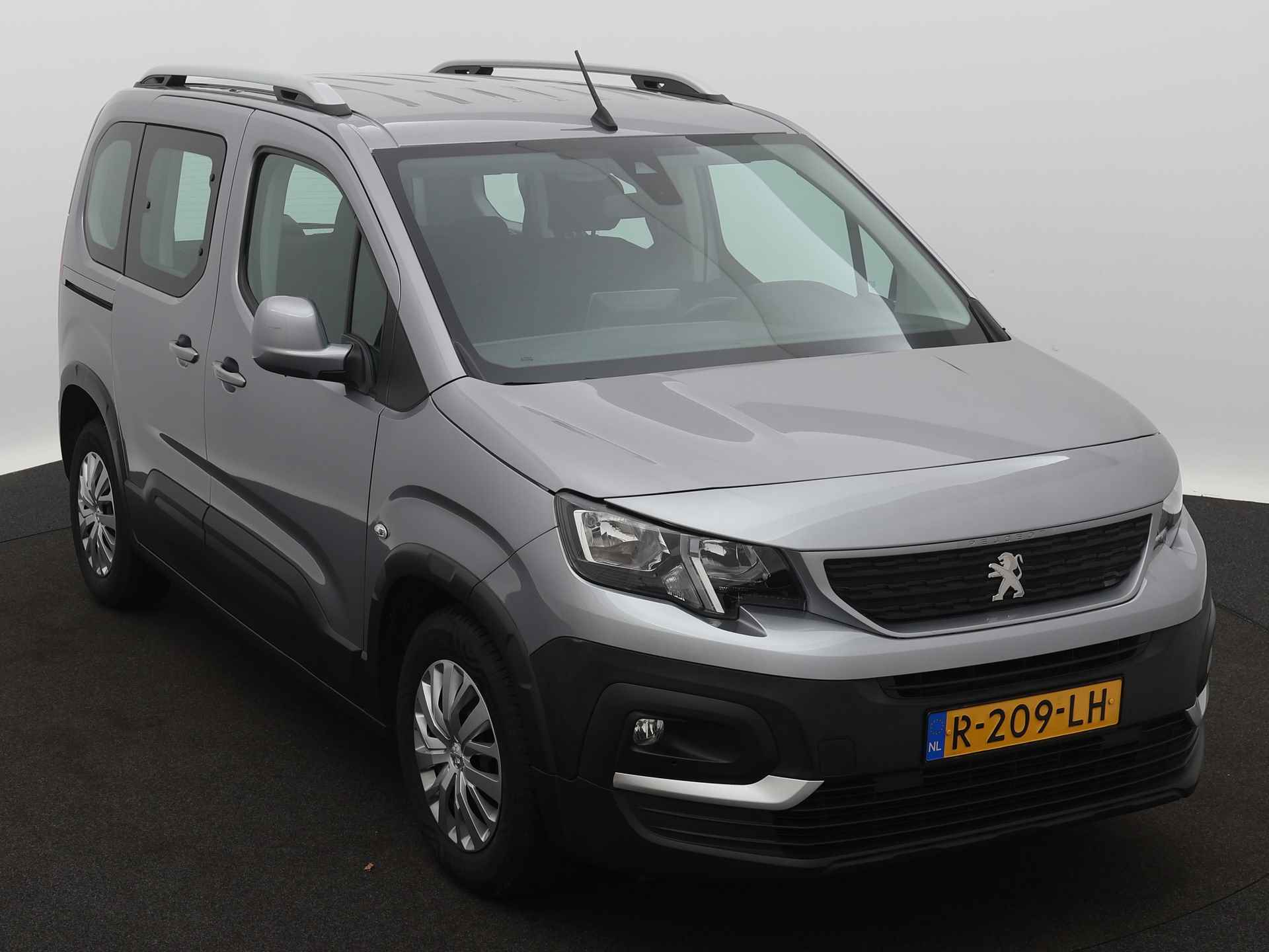 Peugeot Rifter 1.2 Puretech Active Limited - 28/42