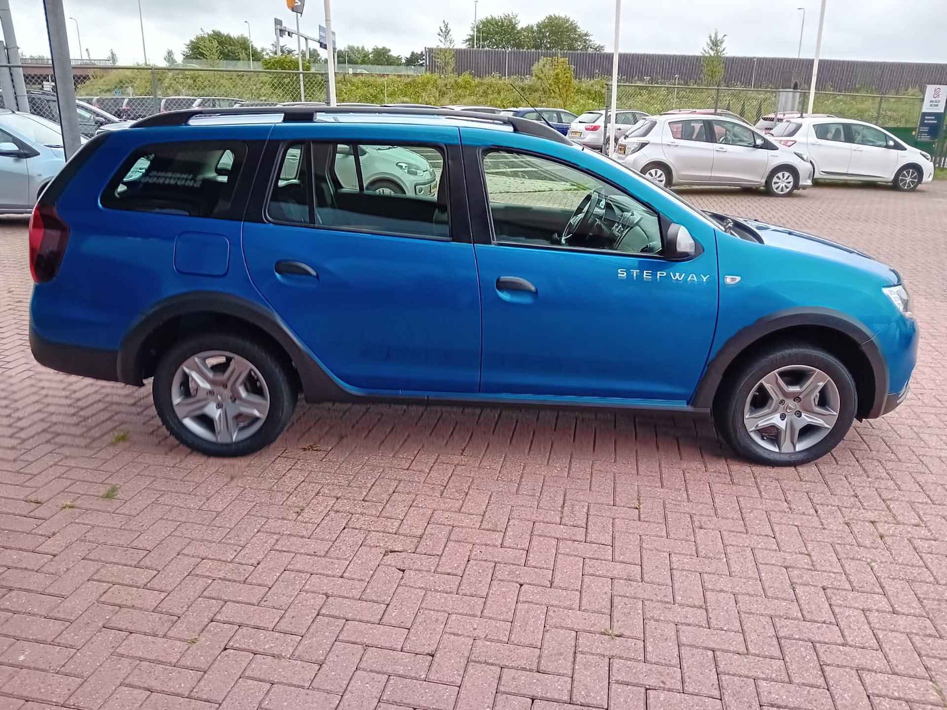 Dacia Logan MCV 0.9 TCe Stepway, Airco, Multimediasysteem, Bluetooth telefoonverbinding, Navigatie, Camera, Cruise control, Parkeersensoren, Nette auto, BOVAG - 5/27