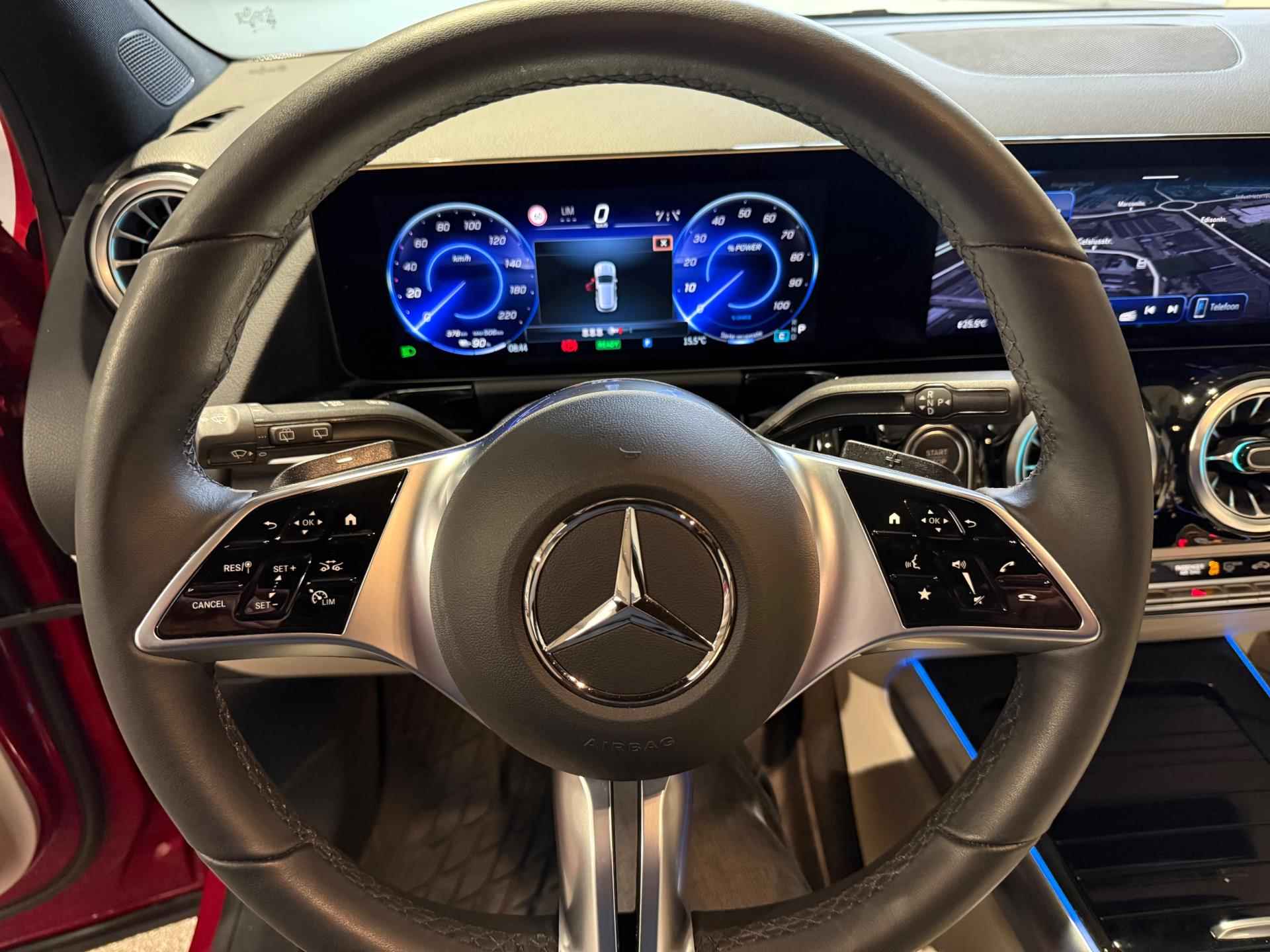 Mercedes-Benz EQA 250+ Luxury Line 71 kWh - 15/41