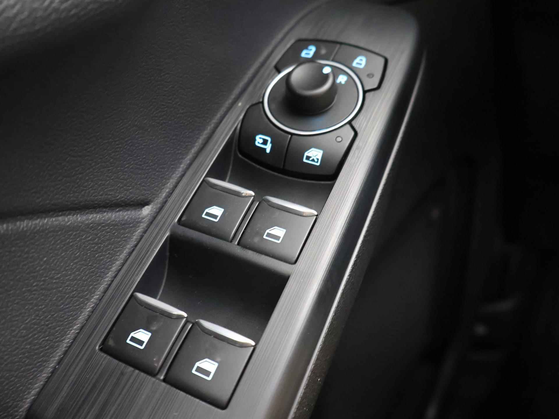 Ford Kuga 2.5 PHEV ST-Line X | Panoramadak | Adaptive Cruise Control | Adaptive LED koplampen | Stoelverwarming | - 37/44