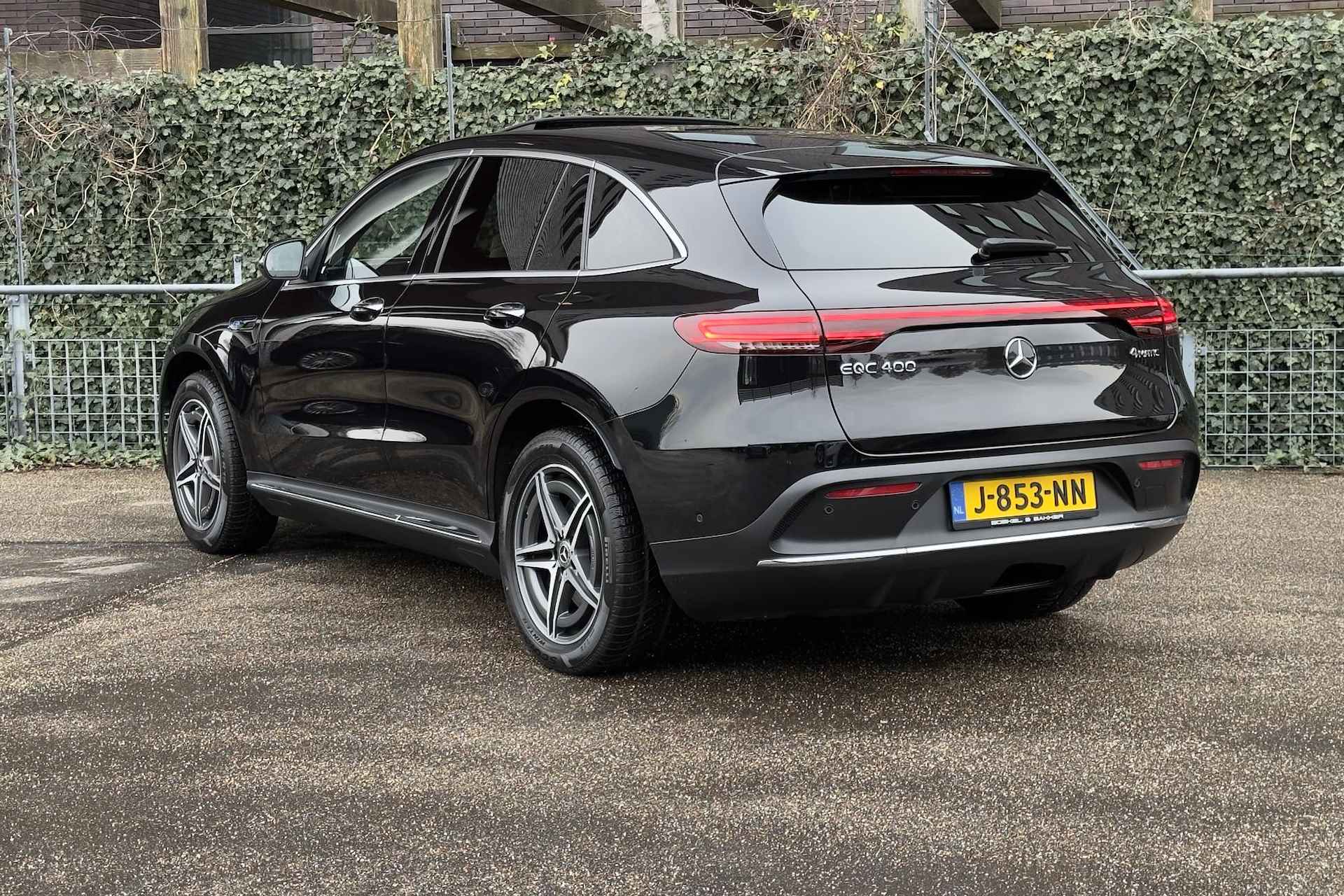 Mercedes-Benz EQC EQC 400 4MATIC AMG Line | Schuifdak | Distronic | Burmester Audio | Multibeam LED | Sfeerverlichting | Keyless-Go | 360° Camera | Spiegelpakket | Parktronic - 3/40