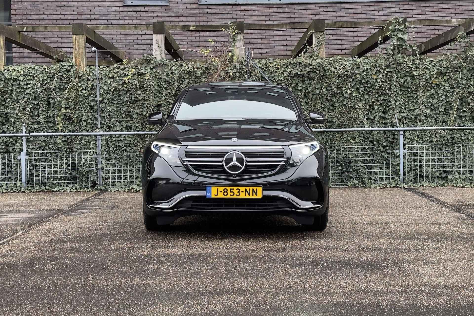 Mercedes-Benz EQC EQC 400 4MATIC AMG Line | Schuifdak | Distronic | Burmester Audio | Multibeam LED | Sfeerverlichting | Keyless-Go | 360° Camera | Spiegelpakket | Parktronic - 6/40