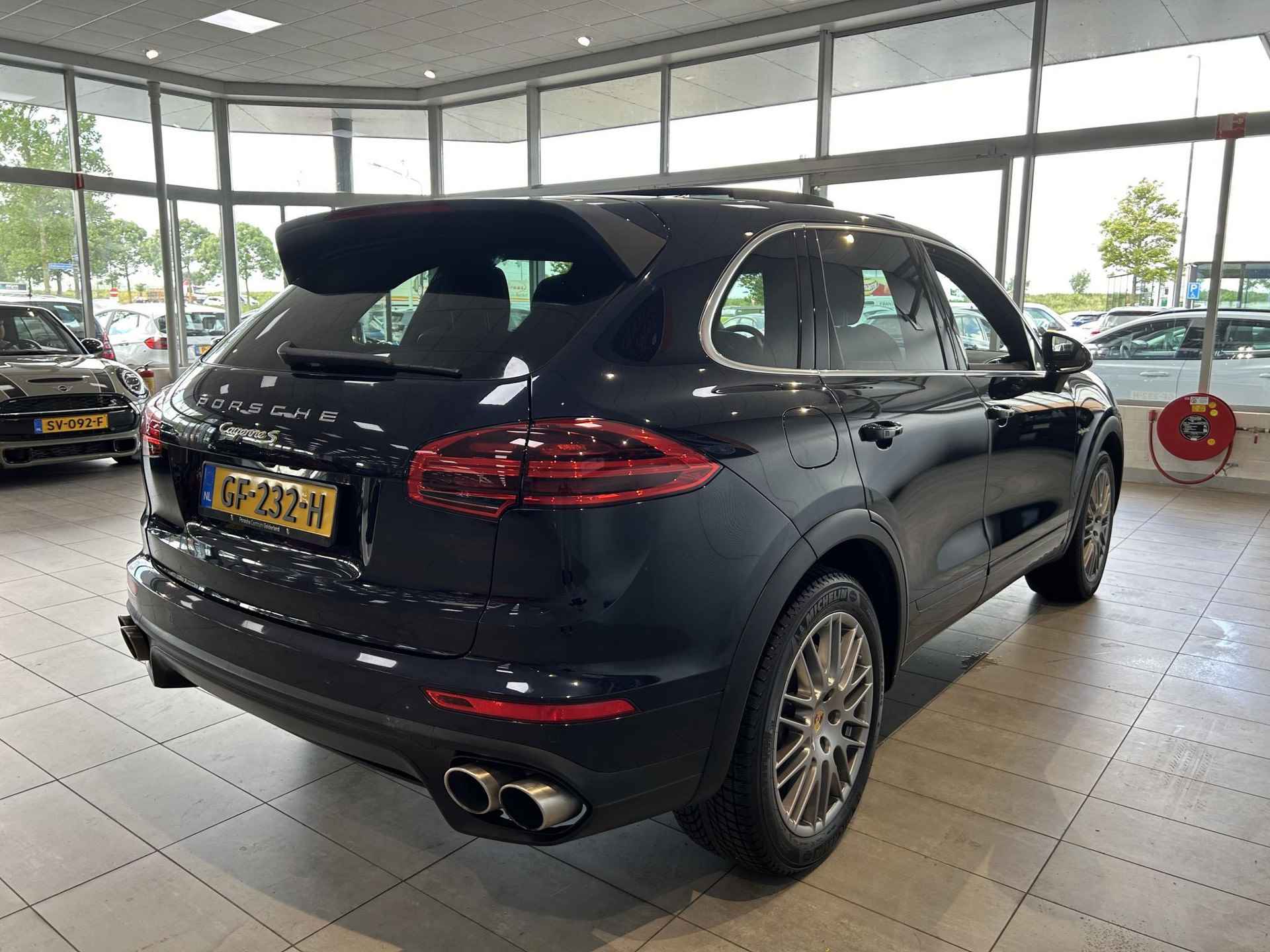 Porsche Cayenne 3.0 V6 334pk Hybrid Tiptronic S - 5/27