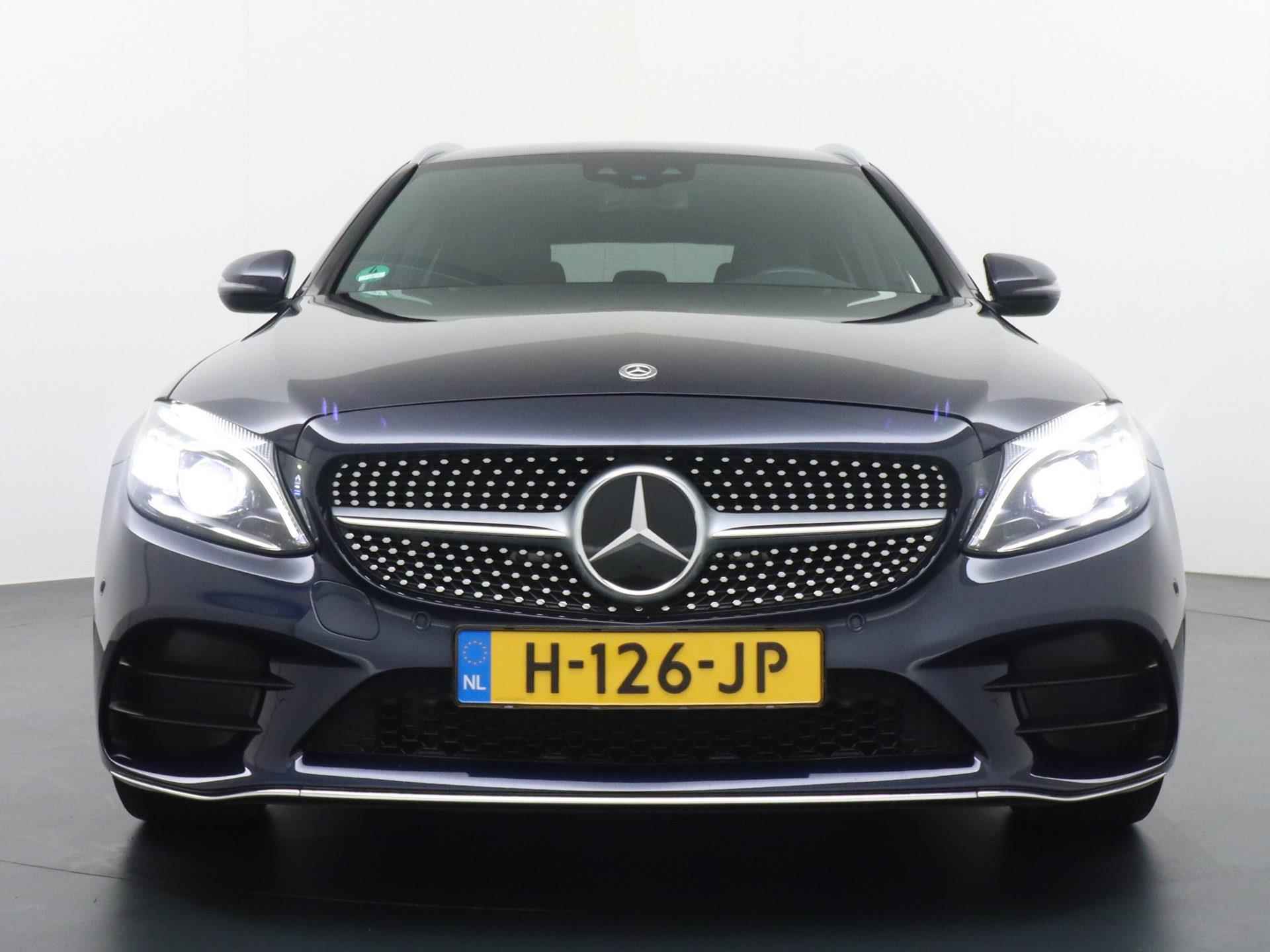 Mercedes-Benz C-klasse Estate 180 AMG |VAN: 32.900,- VOOR 28.899,- UW VOORDEEL: 4.001,- Rijklaarprijs incl. 12 mnd BOVAG - 4/52