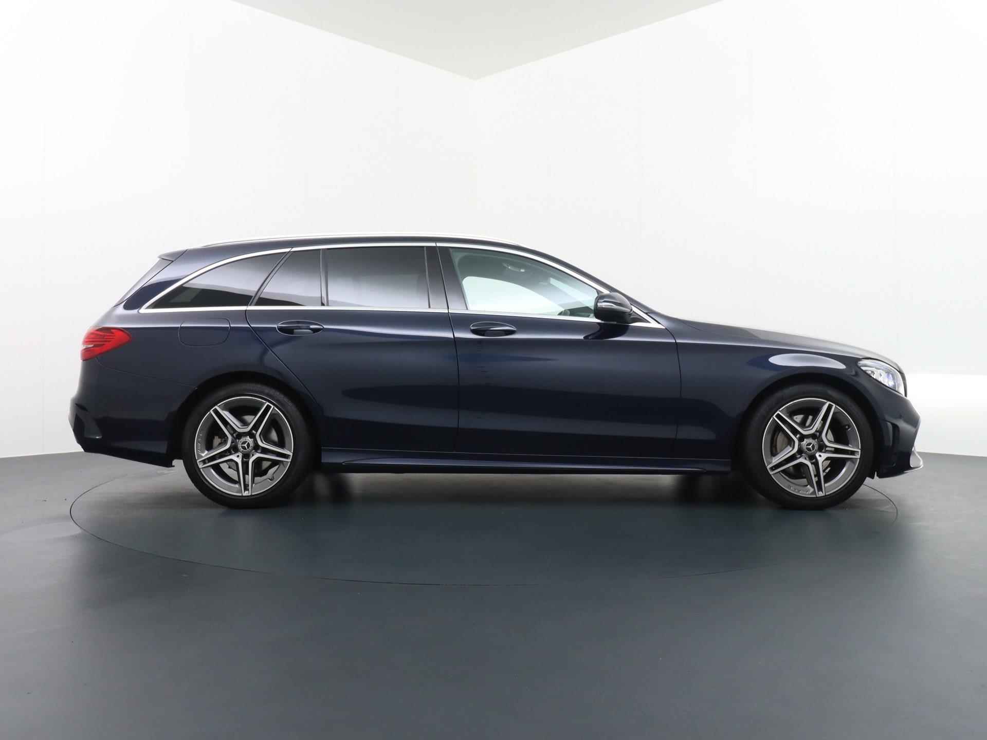 Mercedes-Benz C-klasse Estate 180 AMG |VAN: 32.900,- VOOR 28.899,- UW VOORDEEL: 4.001,- Rijklaarprijs incl. 12 mnd BOVAG - 10/52