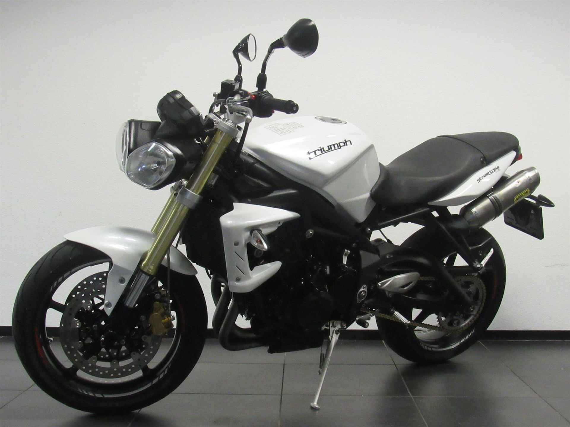 Triumph STREET TRIPLE 675 - 2013 - 3/15