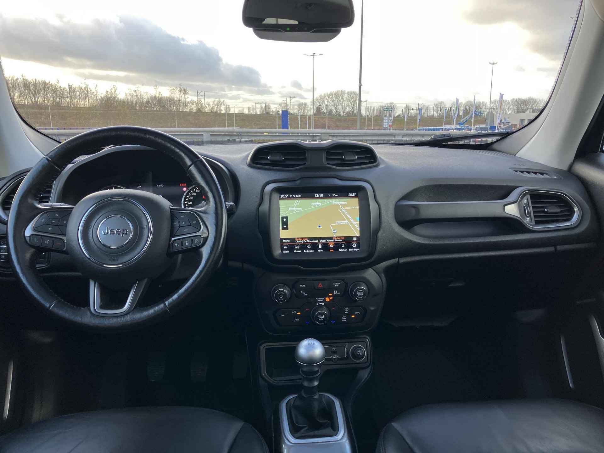 Jeep Renegade 1.0T Freedom / Schuifdak / Leder / Stoel verw. - 44/51