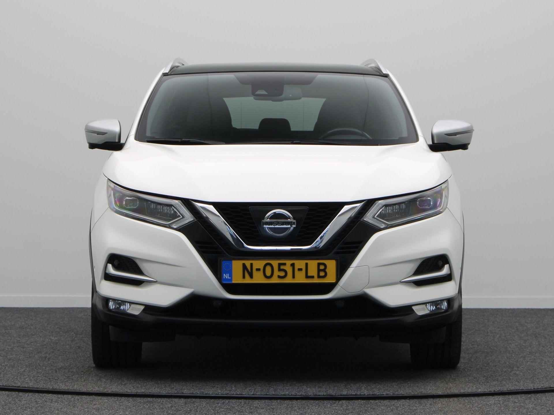 Nissan Qashqai 1.6 Tekna | Vol Lederen interieur | 1500kg Trekvermogen | 360 graden Camera | Cold Pack | Panoramadak | - 6/52