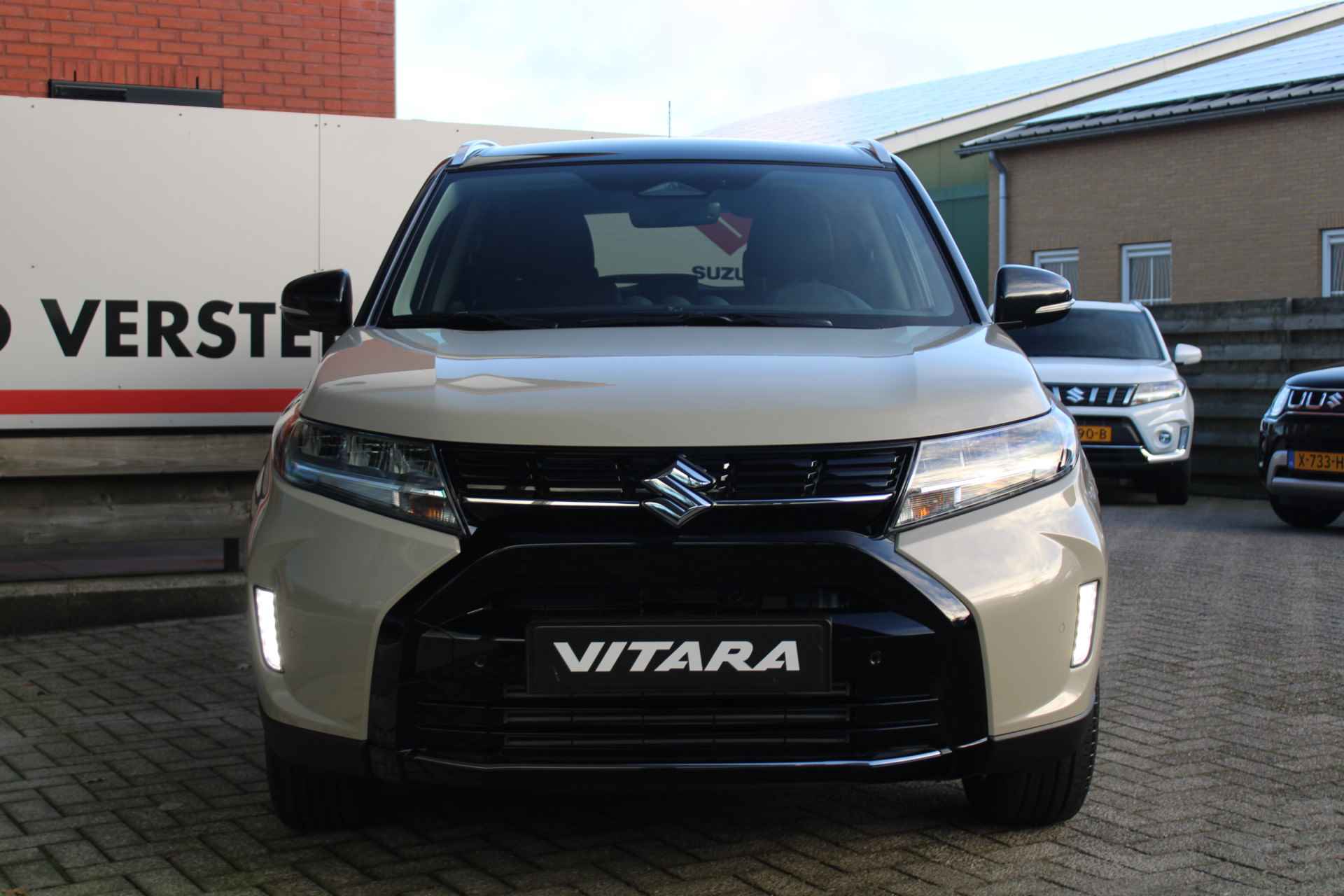 Suzuki Vitara 1.4 Boosterjet Style Smart Hybrid Leder/Alcantara Bekleding, Carplay/Android Auto Draadloos - 28/31