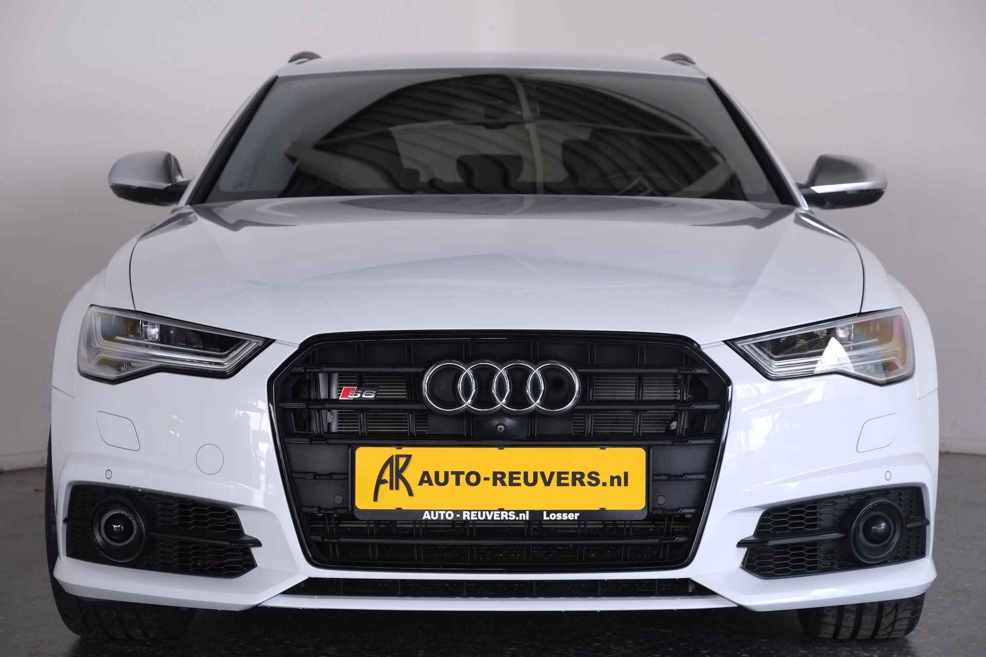 Audi A6 Avant 4.0 TFSI S6 Quattro 450 pK LED / Carbon / BOSE / ACC / Head-Up / Navigatie - 2/43