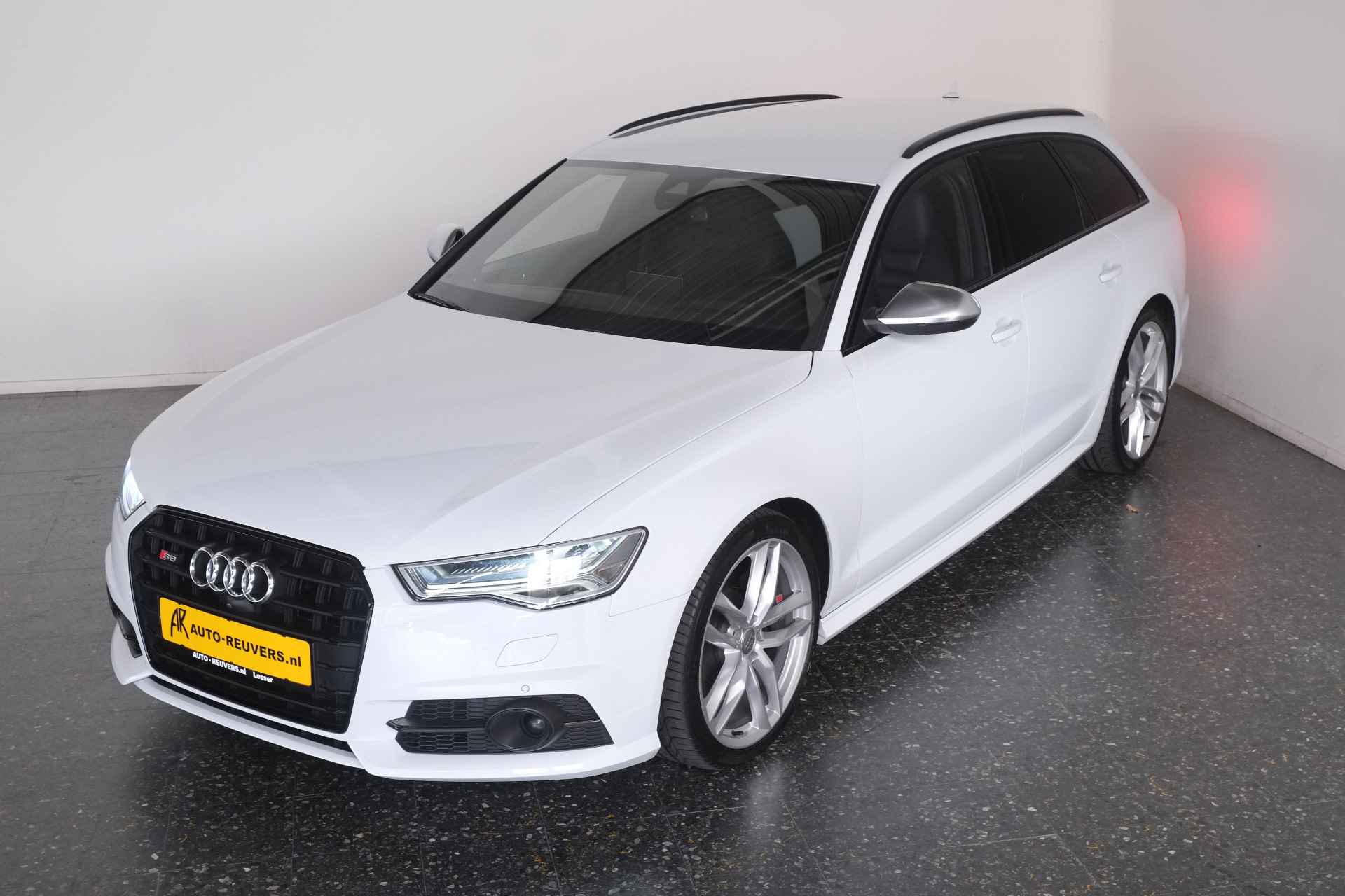 Audi A6 Avant 4.0 TFSI S6 Quattro 450 pK LED / Carbon / BOSE / ACC / Head-Up / Navigatie - 25/43