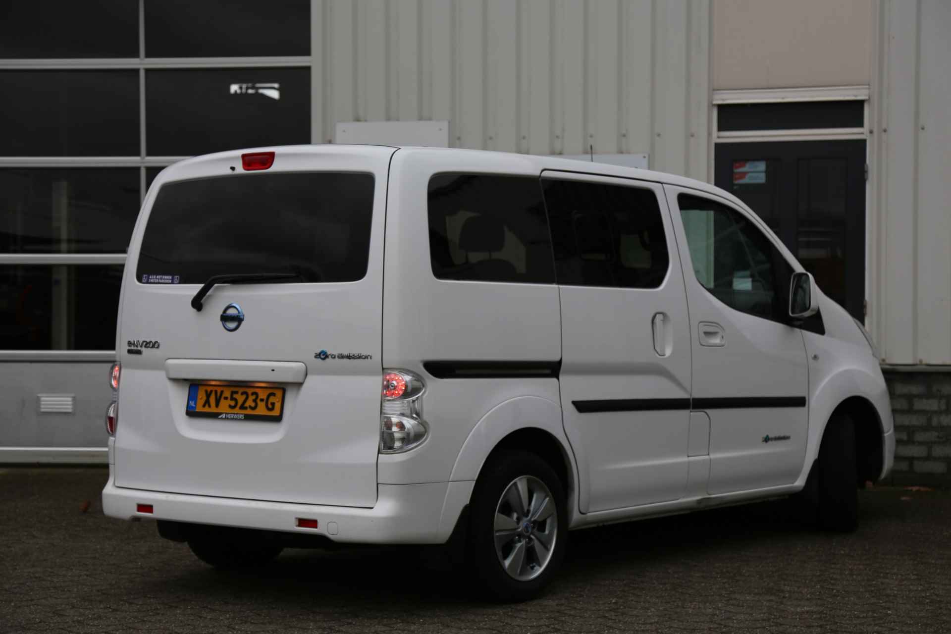 Nissan e-NV200 Evalia 40 kWh invalide inrichting/lift 5 Persoons*NL-Auto*incl. BTW*Rolstoel lift/2x zijschuifdeur/Camera/Stoelverw./Stuurverw./Standka - 2/20