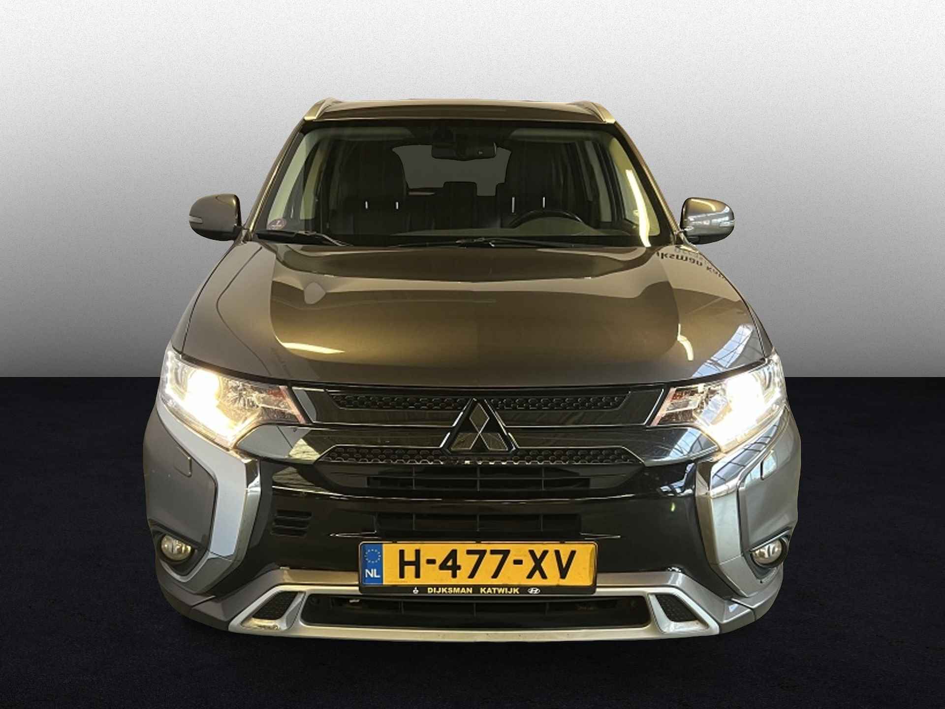 Mitsubishi Outlander 2.4 PHEV Pure - 2/10