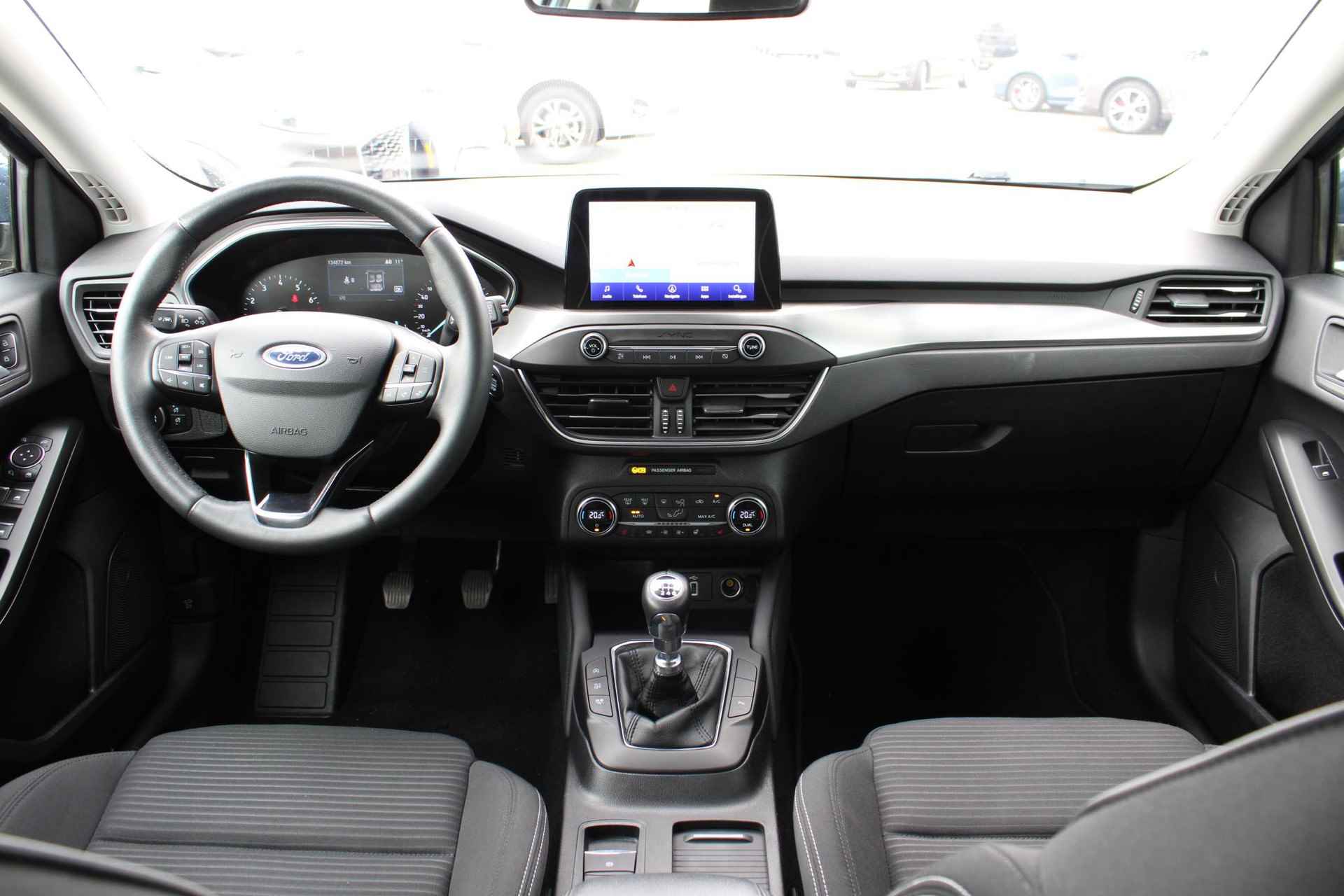 Ford Focus Wagon 1.5 EcoBoost Titanium Business | Stoel + Stuurverwarming | Climate Control | Navigatie | Key-Less | Parkeersensoren Voor + Achter | - 7/42