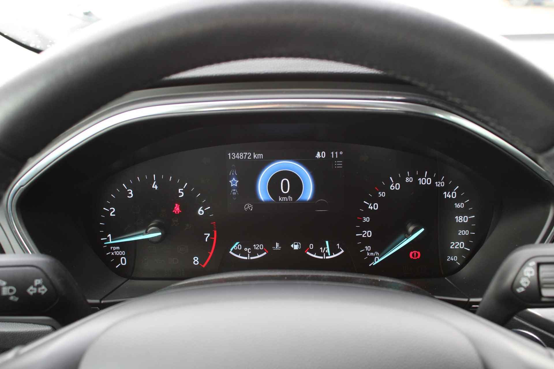 Ford Focus Wagon 1.5 EcoBoost Titanium Business | Stoel + Stuurverwarming | Climate Control | Navigatie | Key-Less | Parkeersensoren Voor + Achter | - 20/42