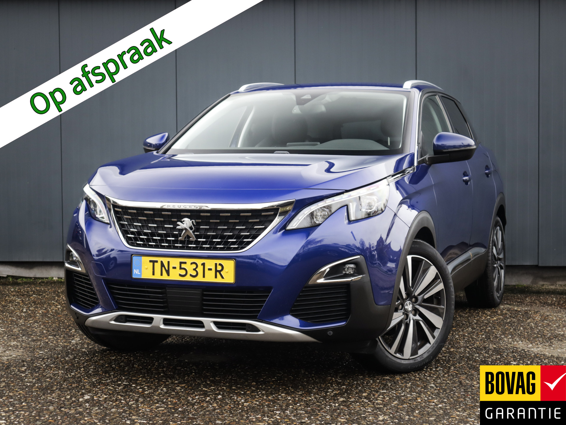 Peugeot 3008 1.2 PureTech Blue Lease Premium (131 PK) 1e-Eig, Peugeot-Dealer-Onderh, 12-Mnd-BOVAG, NL-Auto, Trekhaak, Leer, Elek.-Achterklep, Navigatie/Apple-Carplay/Android-Auto, Cruisecontrol, Achteruitrijcamera, Keyless-Entry/Start, Parkeerse Stoelverwarming, DAB, Licht-Zicht-Pakket, Lm-Velgen-19Inch, Privacy-Glas