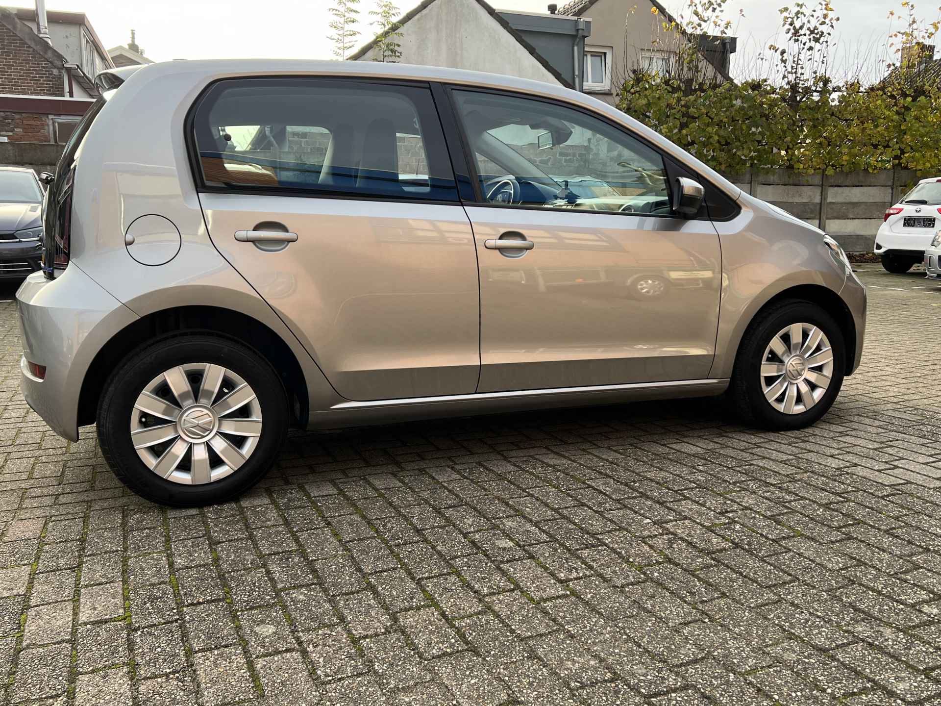 Volkswagen e-Up! electric drive 61 kW - 17/33