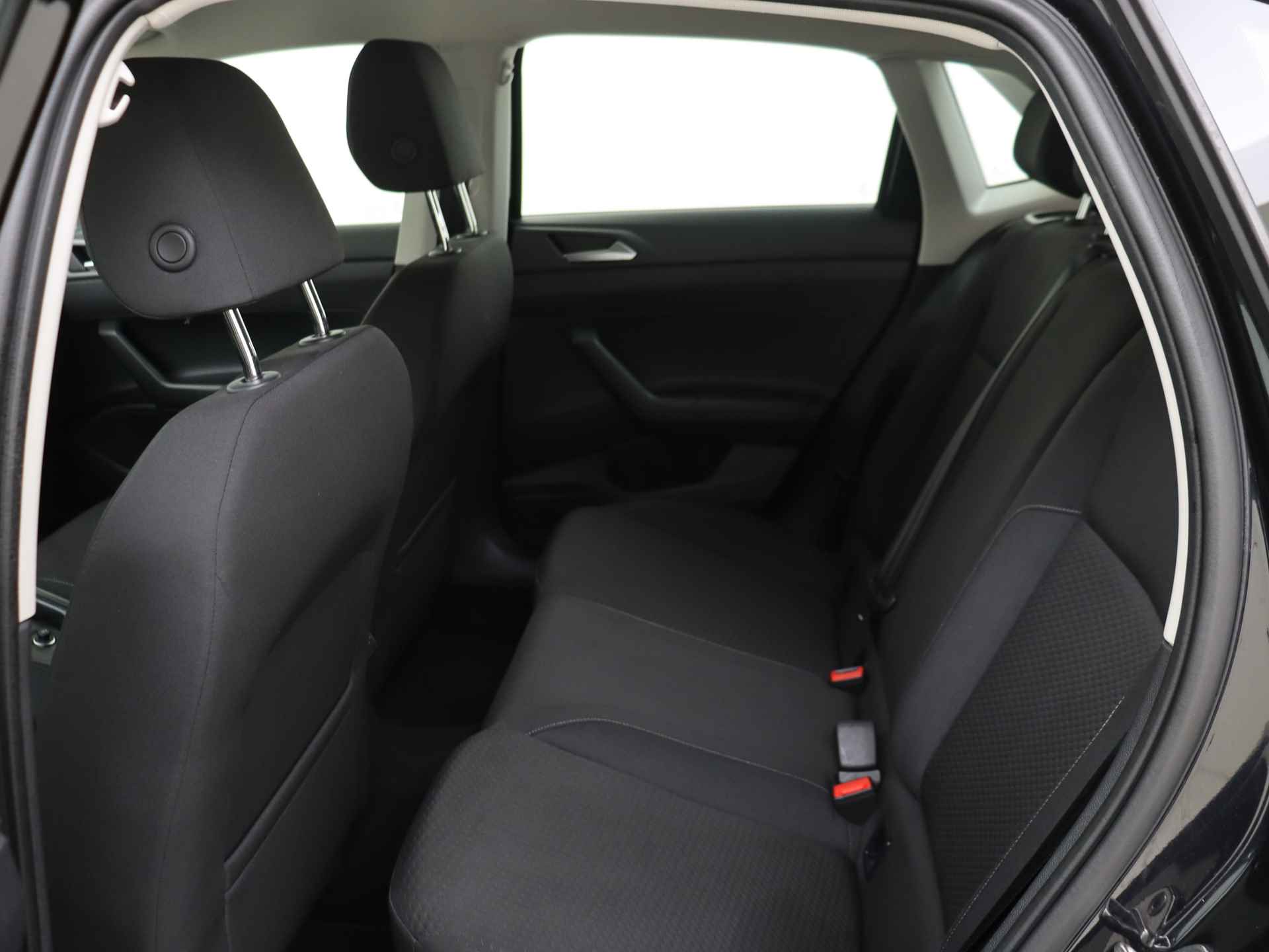 Volkswagen Polo 1.0 TSI Comfortline Business 5 deurs | Navigatie | Airco - 12/31