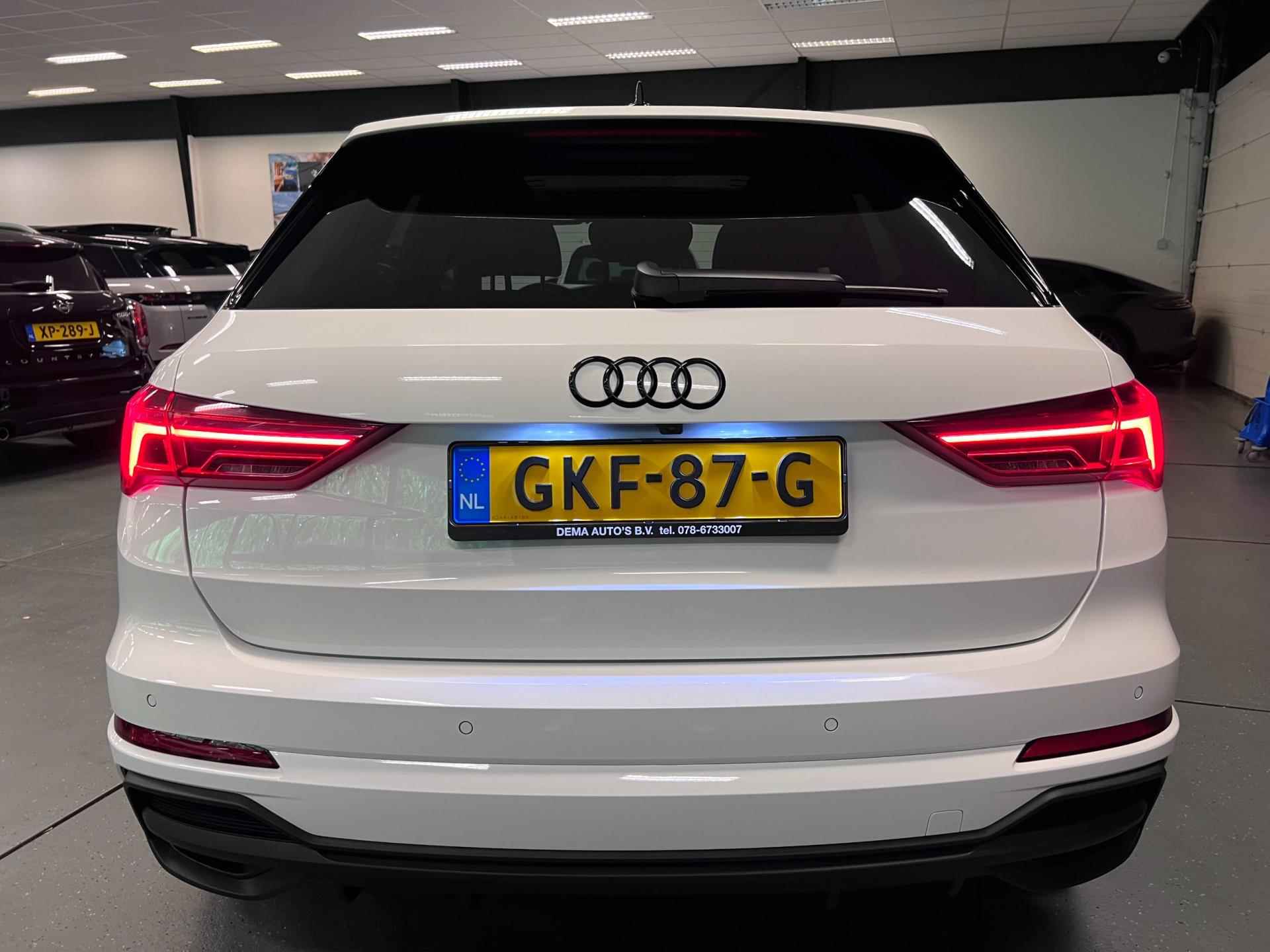 Audi Q3 35 TFSI S 3X S-LINE BLACK-LINE PANO/NAVI/LED/DAB/CARPLAY - 10/59