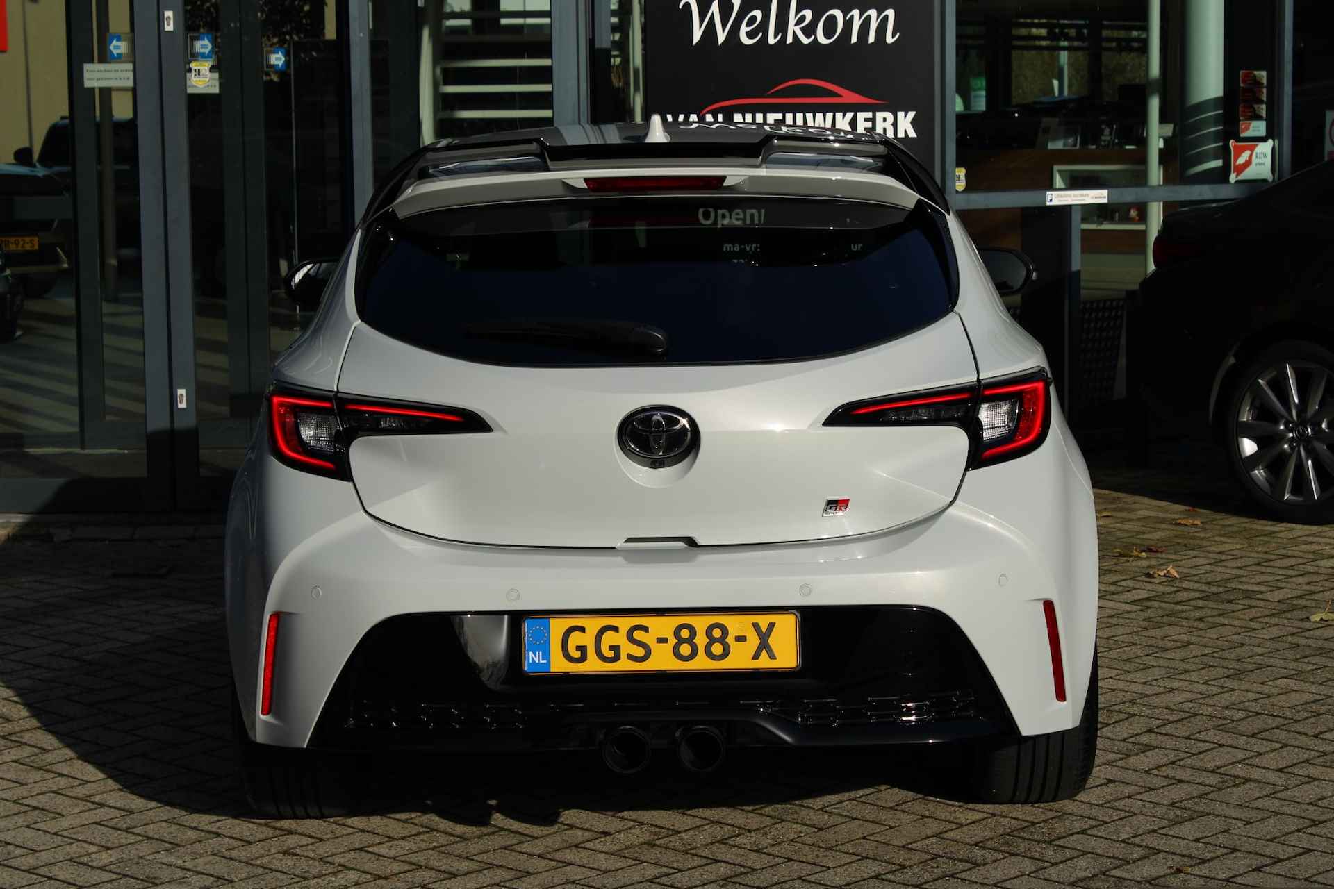 TOYOTA Corolla Hybrid 200 Automaat GR Sport PLUS JBL Sportstoel Uniek - 12/46