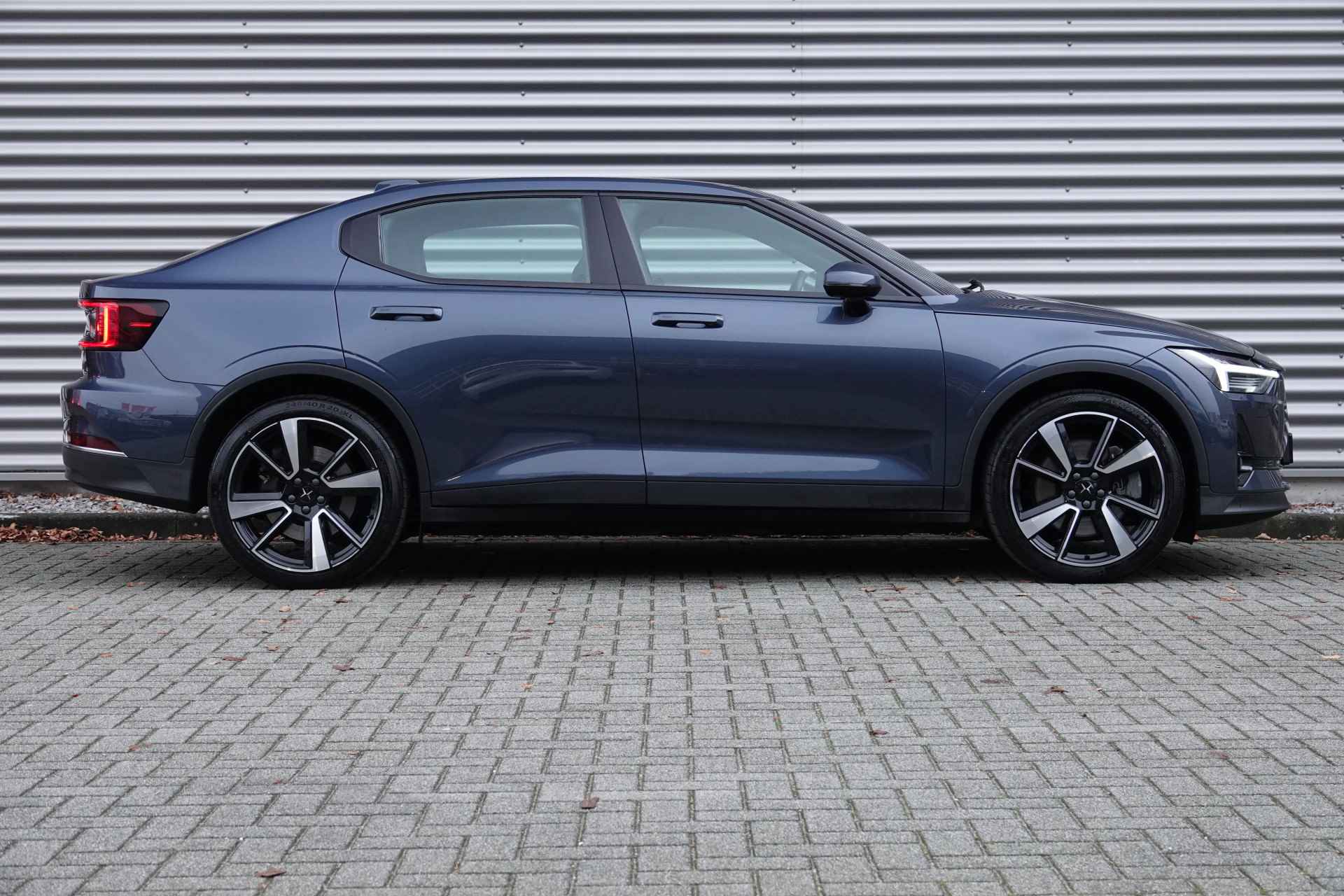 Polestar 2 Long Range Dual Motor Launch Edition 78kWh | Panoramadak | Trekhaak | H&K | 360 | ACC | Dodehoek detectie | - 12/33