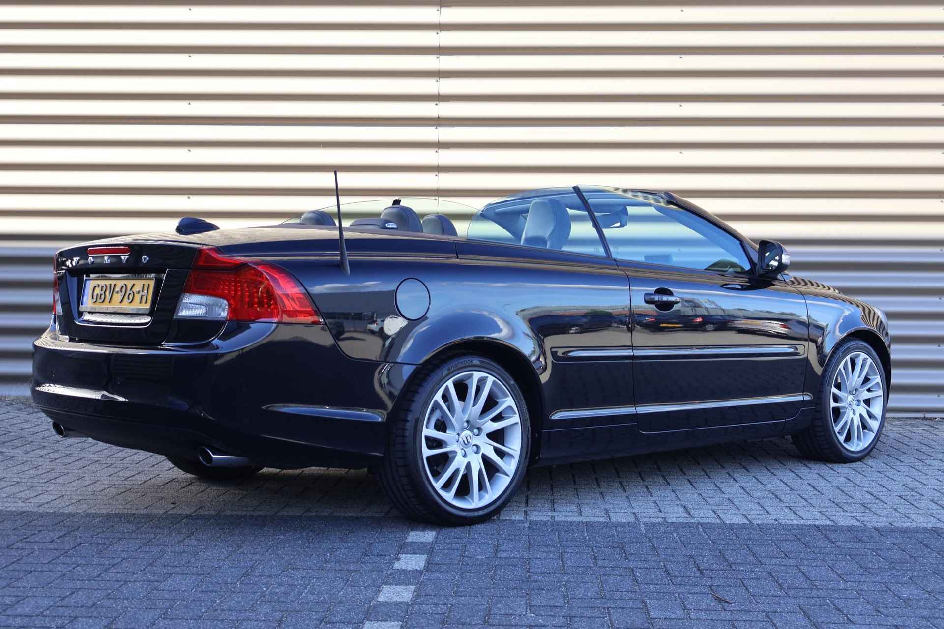 Volvo C70 Convertible 2.5 T5 Summum Inscription Premium Sound - 4/39