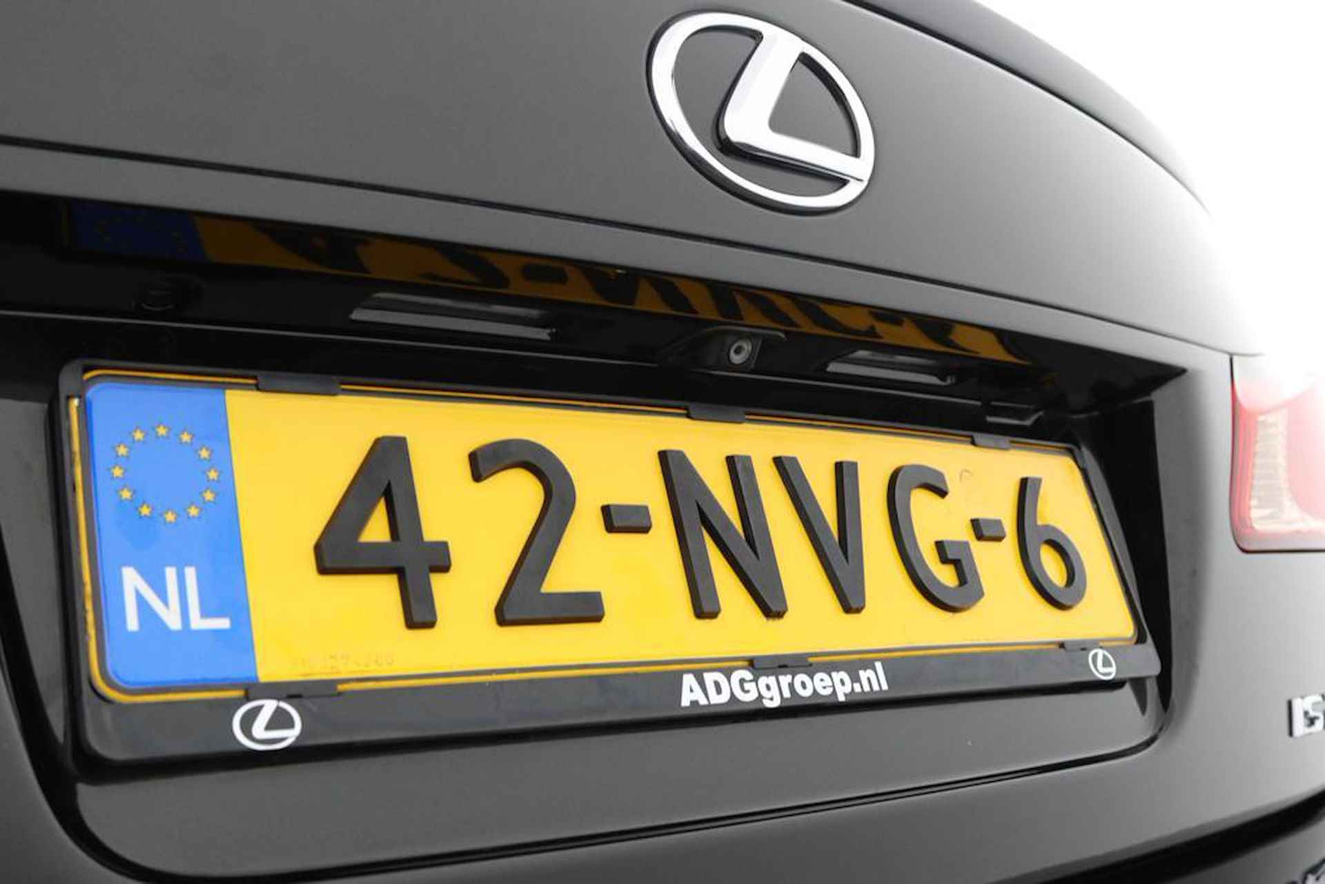 Lexus IS 250 F-Sport Line | Uniek! | Origineel NL | Navigatie | Stoelverwarming | 18 Inch lichtmetalen velgen - 35/50