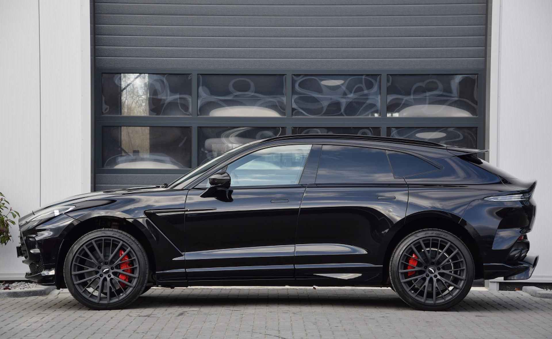 Aston Martin DBX 4.0 V8 707 | Carbon | Black Satin | Keramisch | Pano | - 2/32