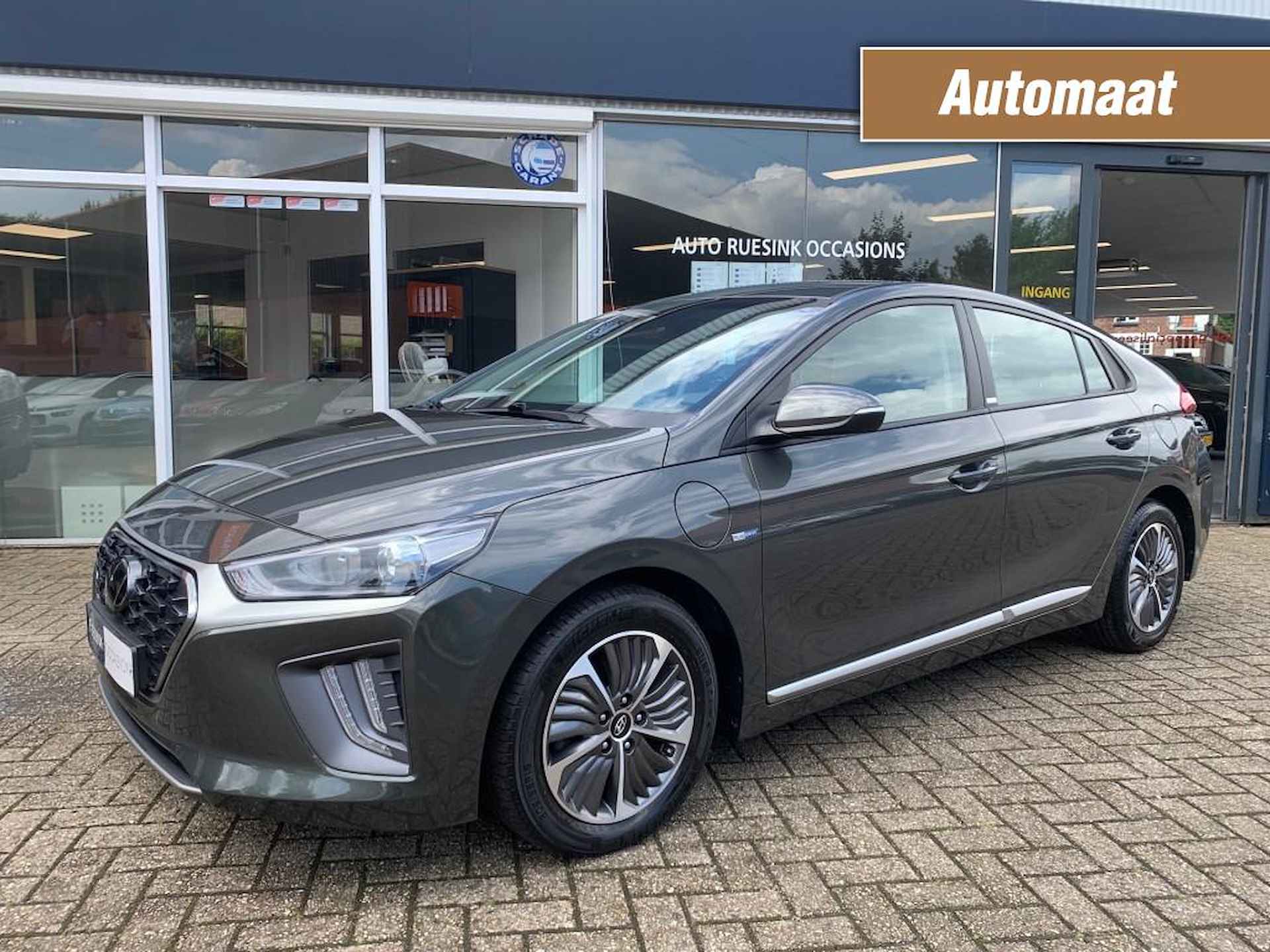 Hyundai Ioniq