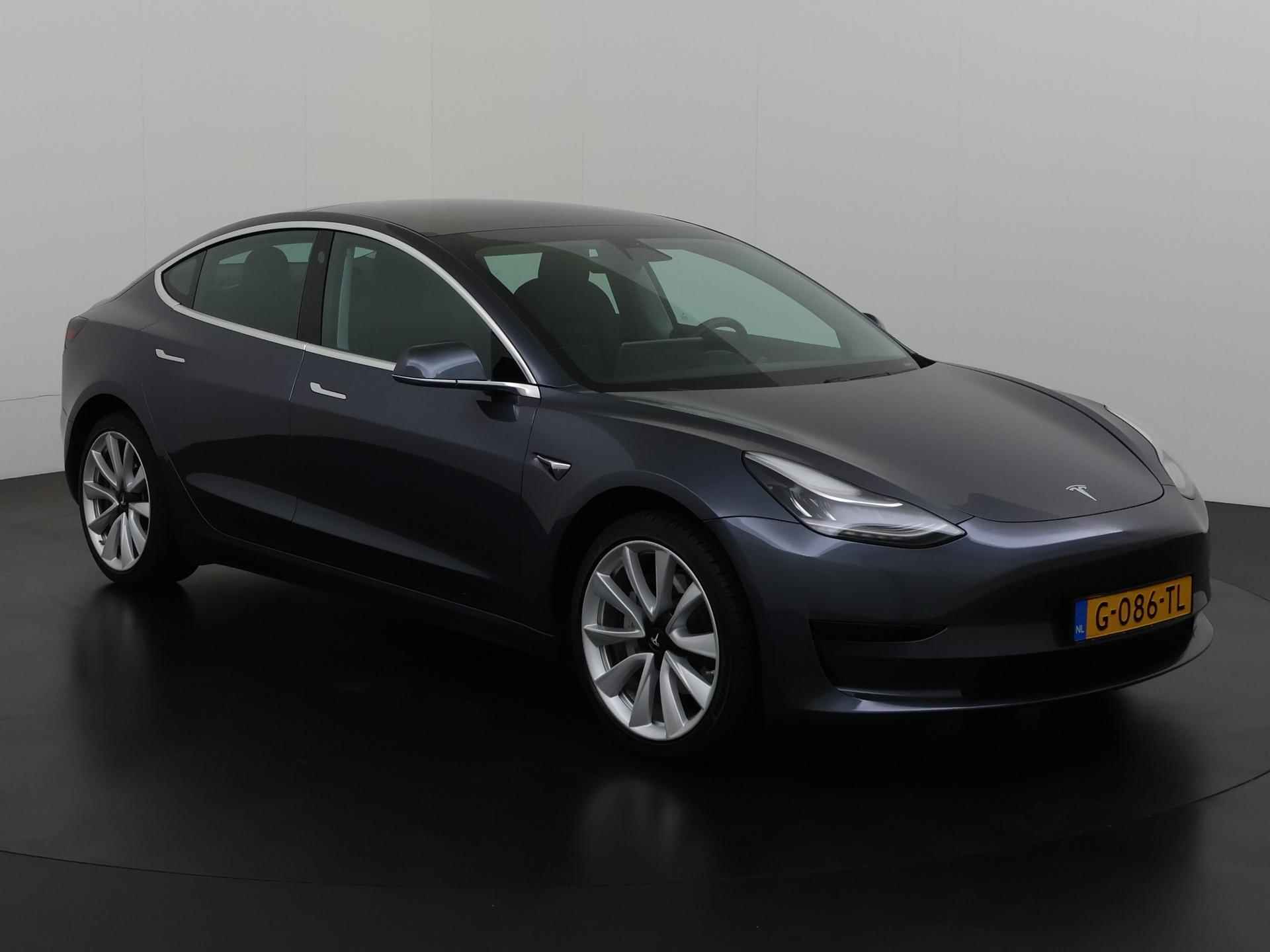 Tesla Model 3 Standard RWD Plus 60 kWh | Panoramadak | Mem Stoel | Blind Spot | Zondag Open! - 30/42