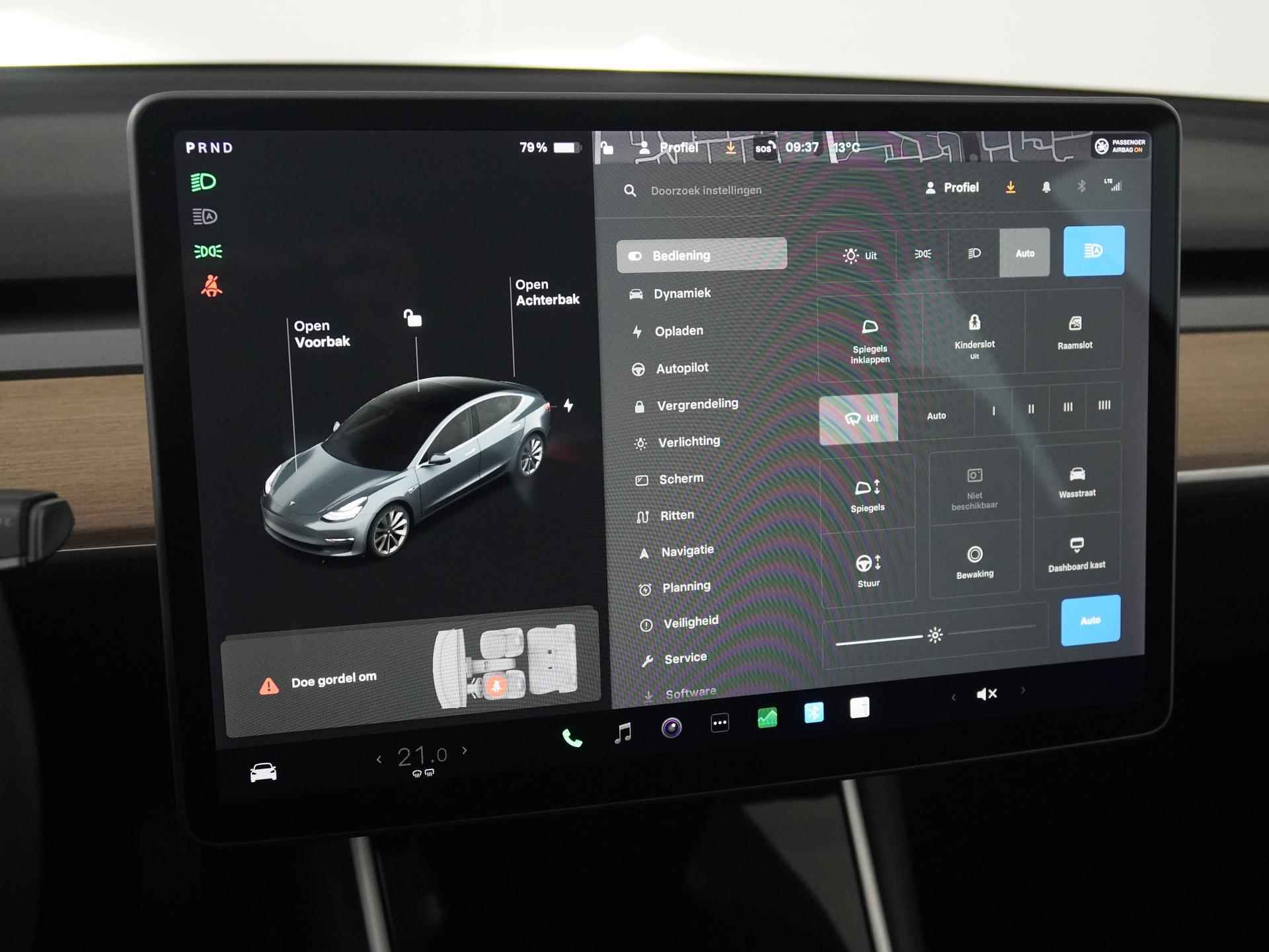 Tesla Model 3 Standard RWD Plus 60 kWh | Panoramadak | Mem Stoel | Blind Spot | Zondag Open! - 37/42