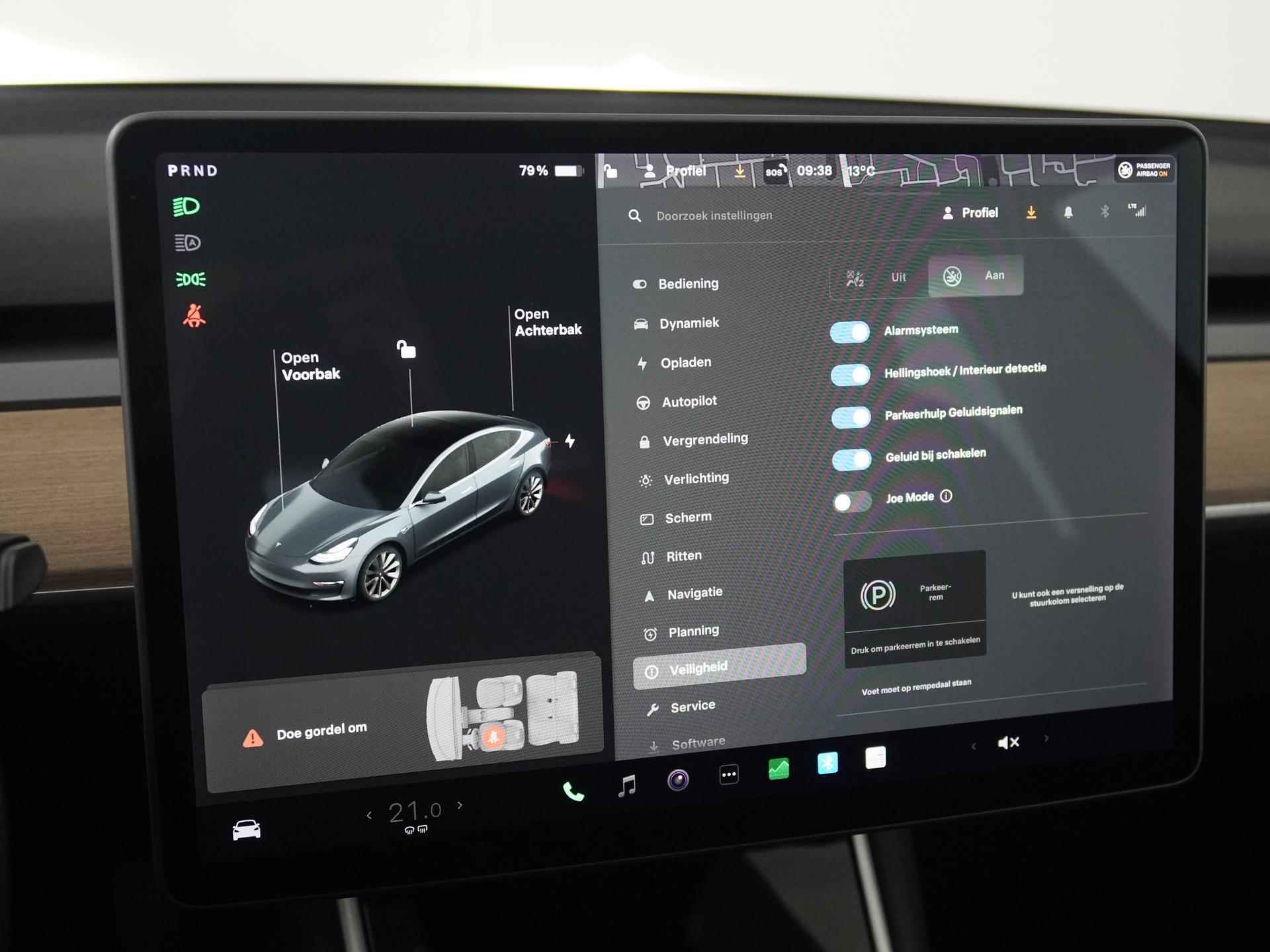 Tesla Model 3 Standard RWD Plus 60 kWh | Panoramadak | Mem Stoel | Blind Spot | Zondag Open! - 42/42