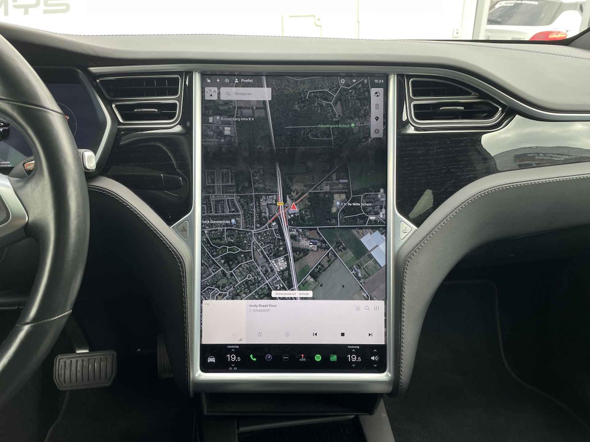 Tesla Model X 75D Base | BTW verrekenbaar | Autopilot | Trekhaak | Navigatie - 28/44